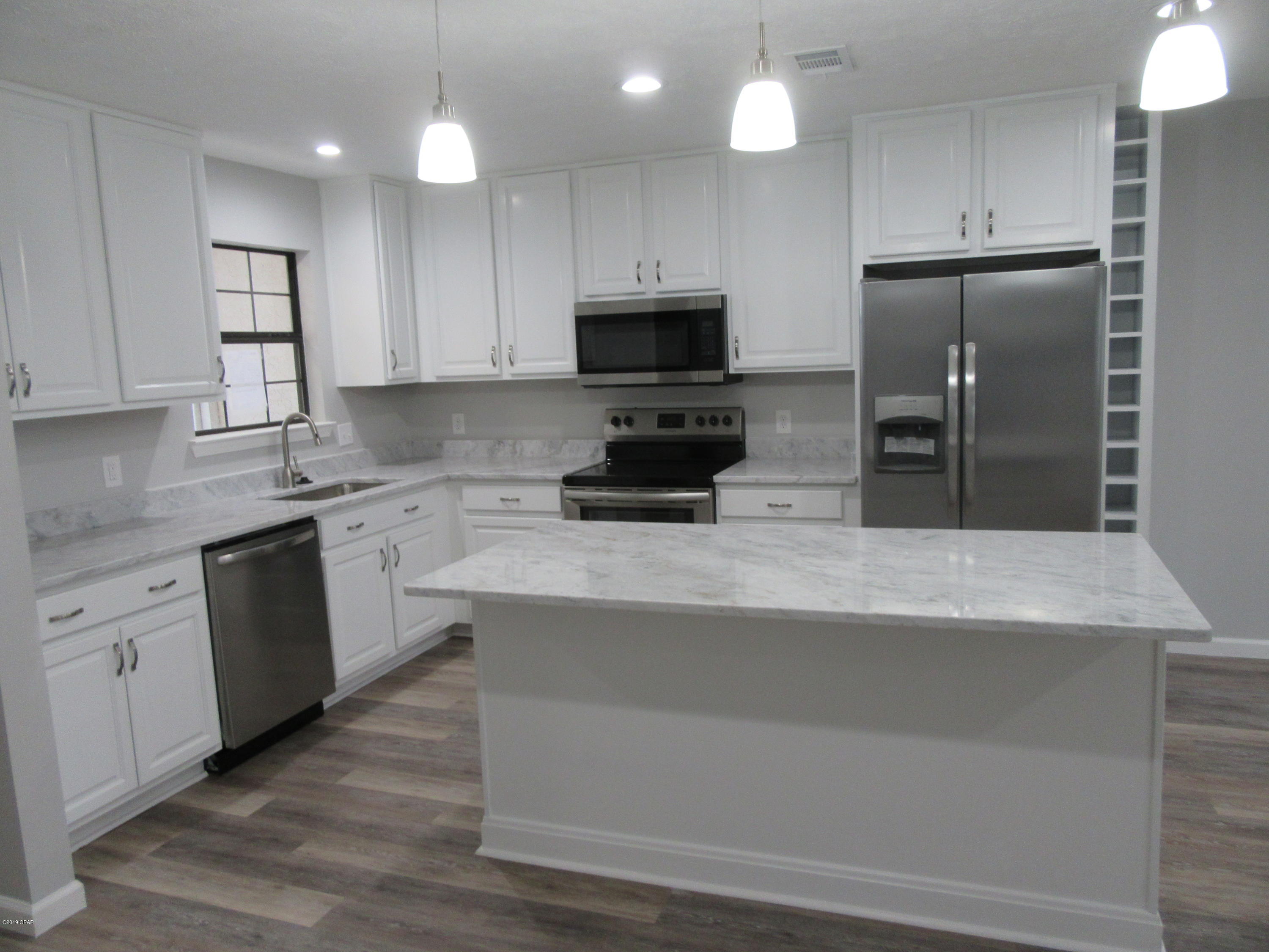 [No Recorded Subdiv] - Residential Lease