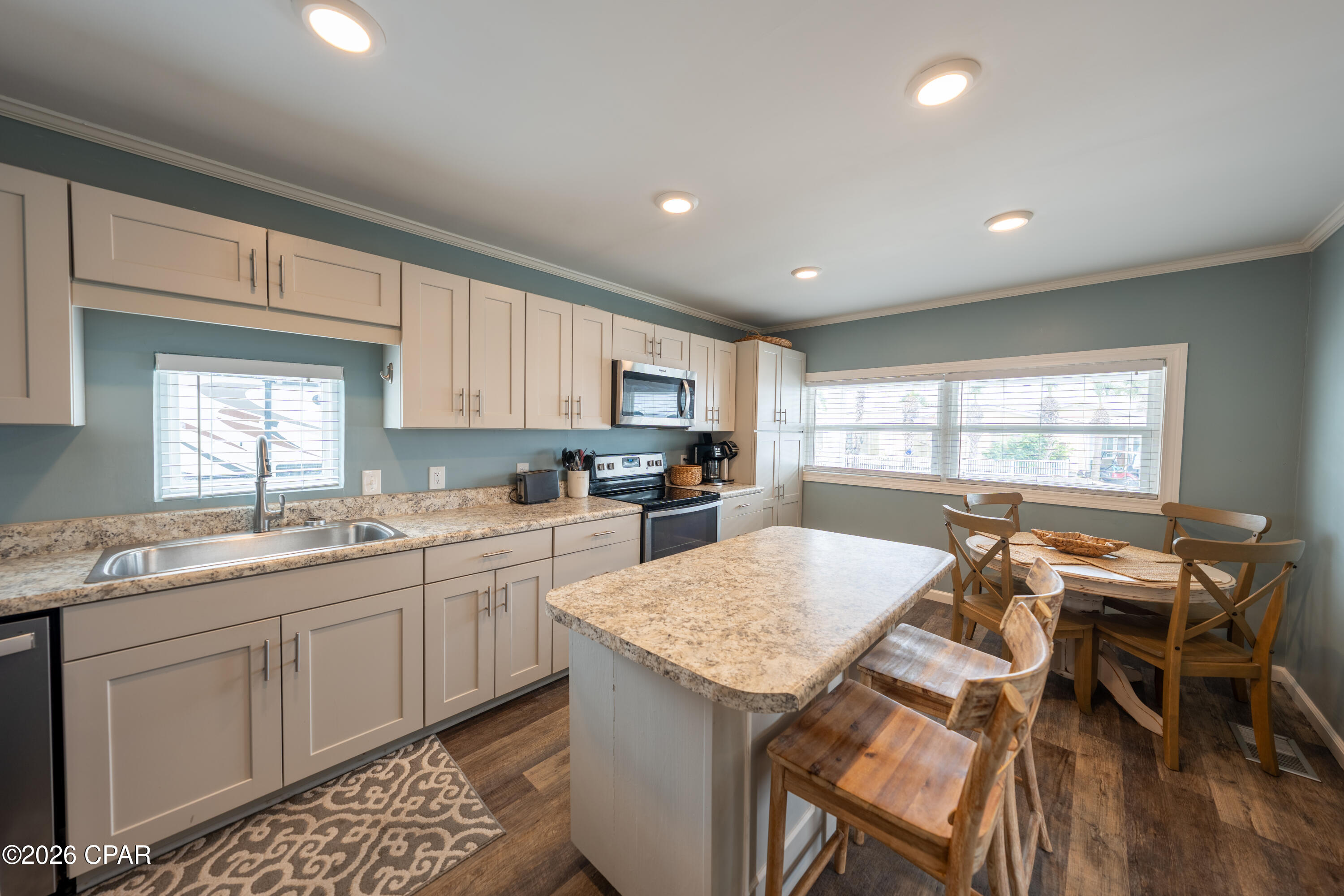 Venture Out Travel Trail - Residential