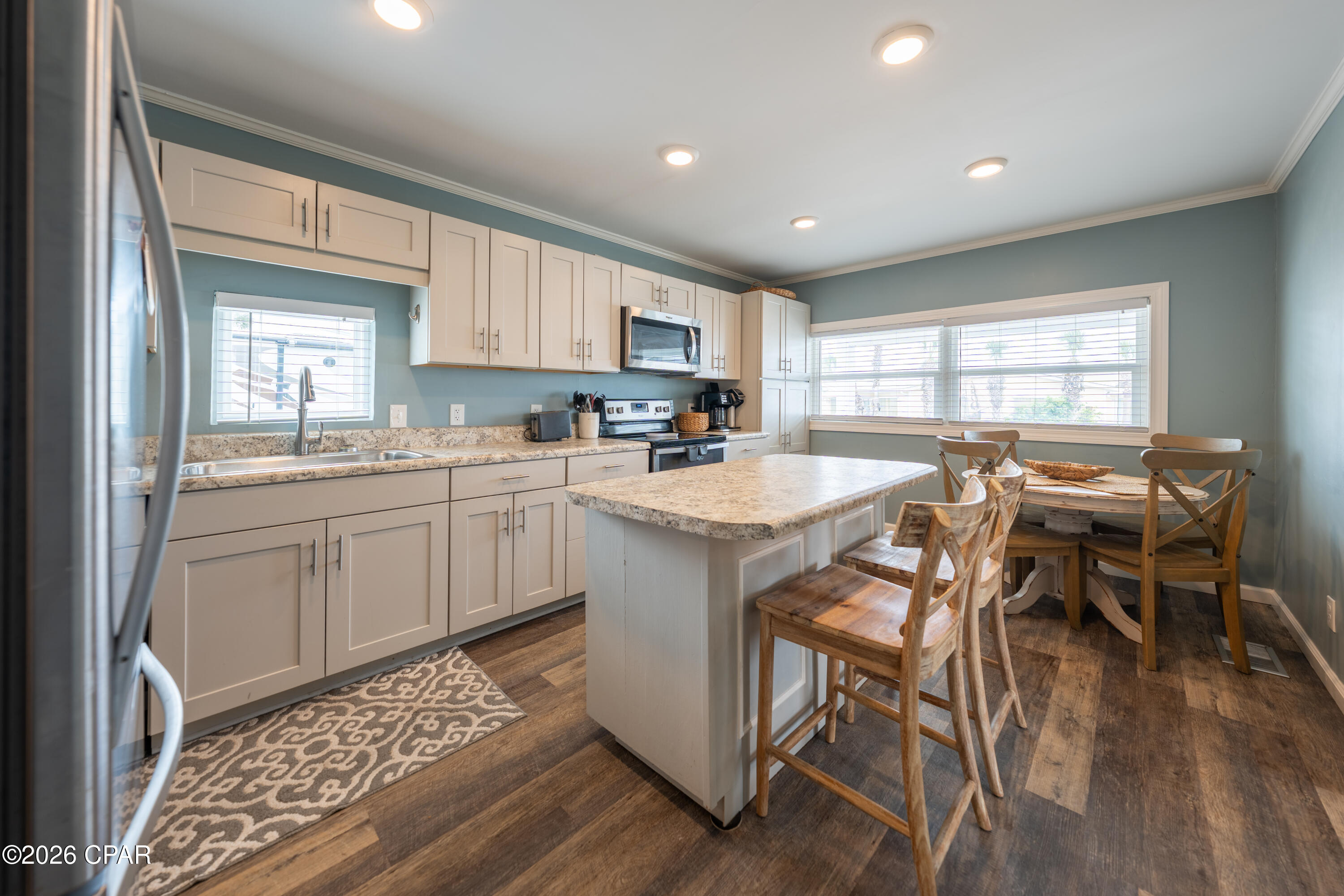 Venture Out Travel Trail - Residential