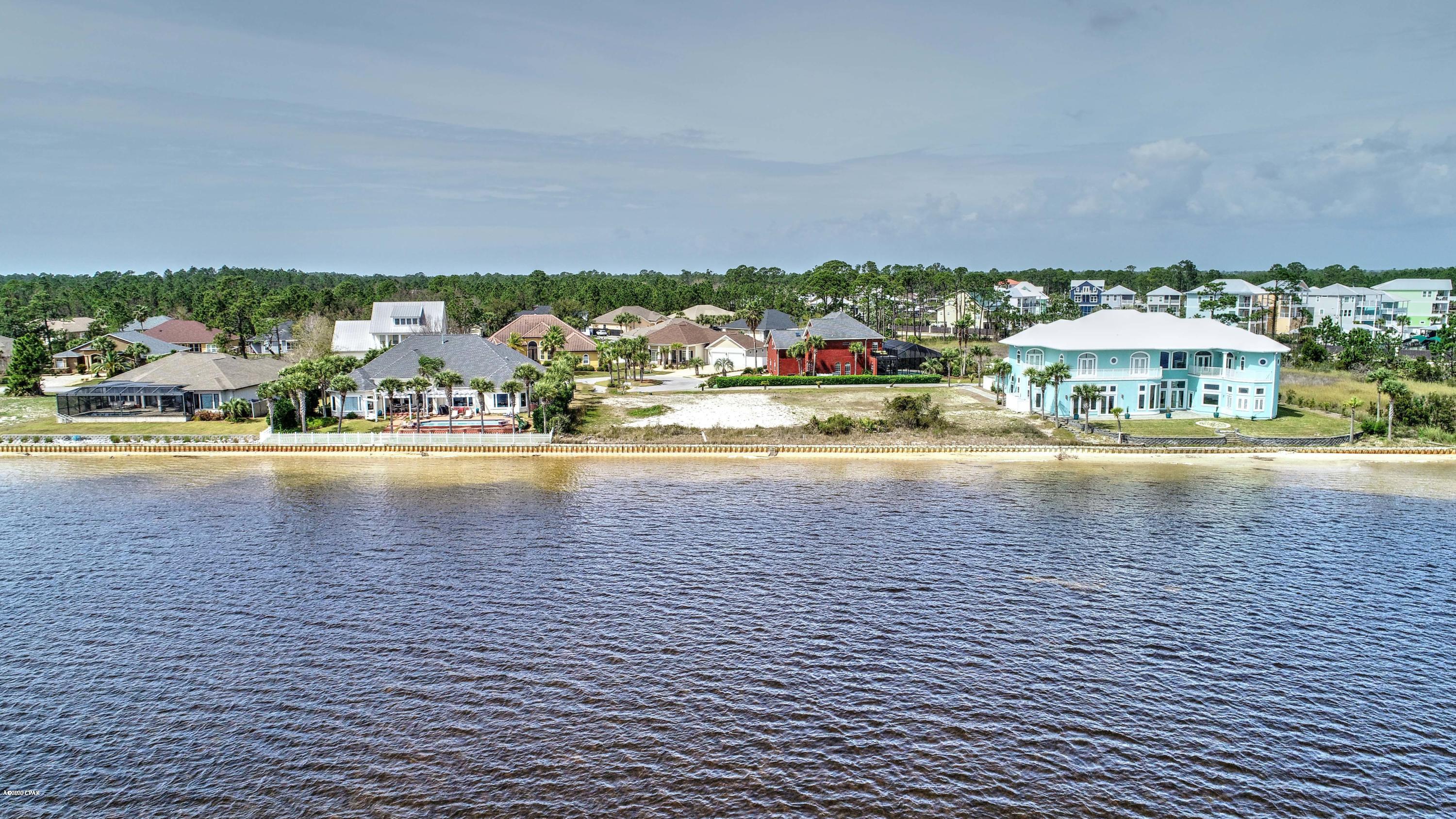 Dolphin Bay Ph I - Land