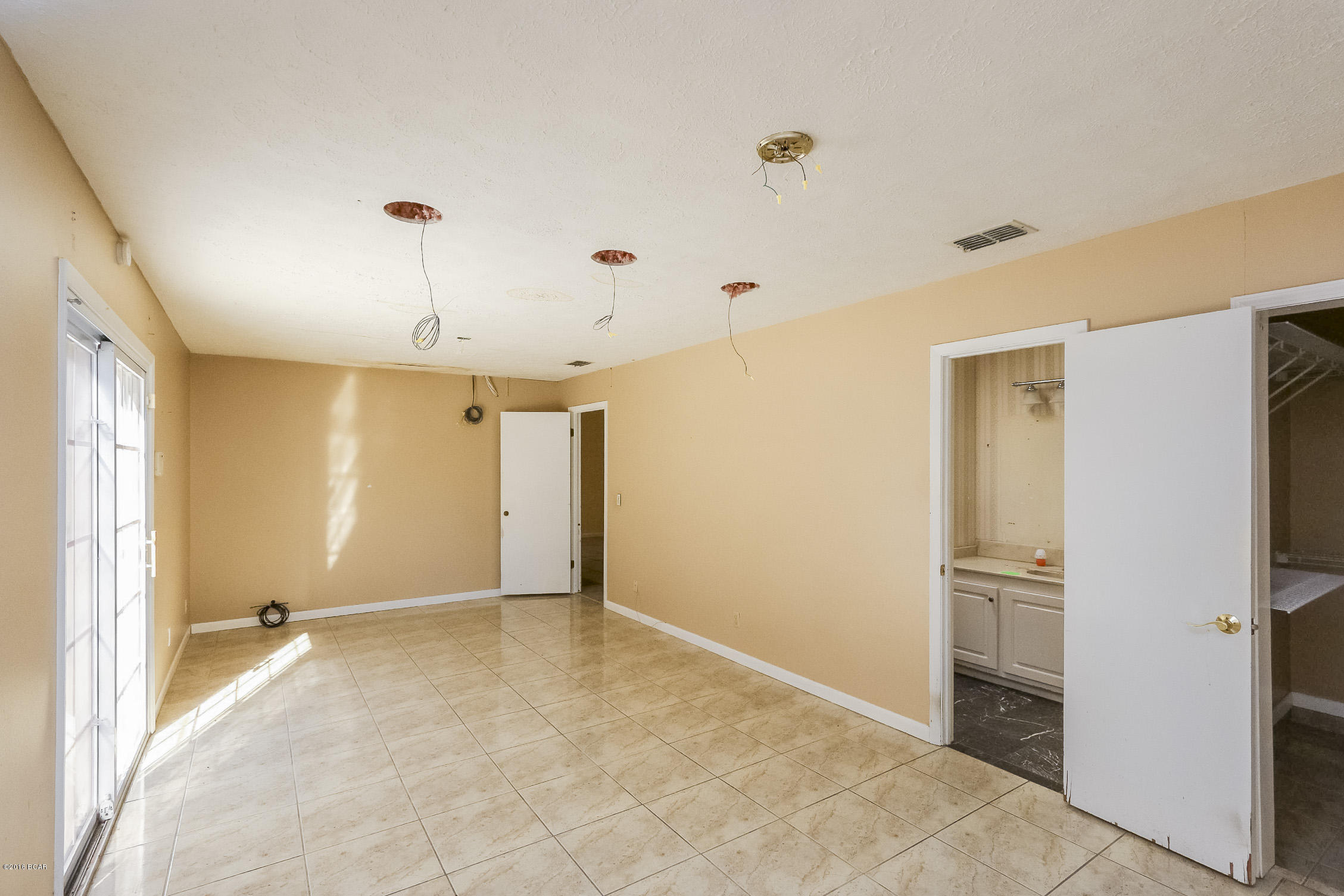 Grand Lagoon Shores 2 - Residential