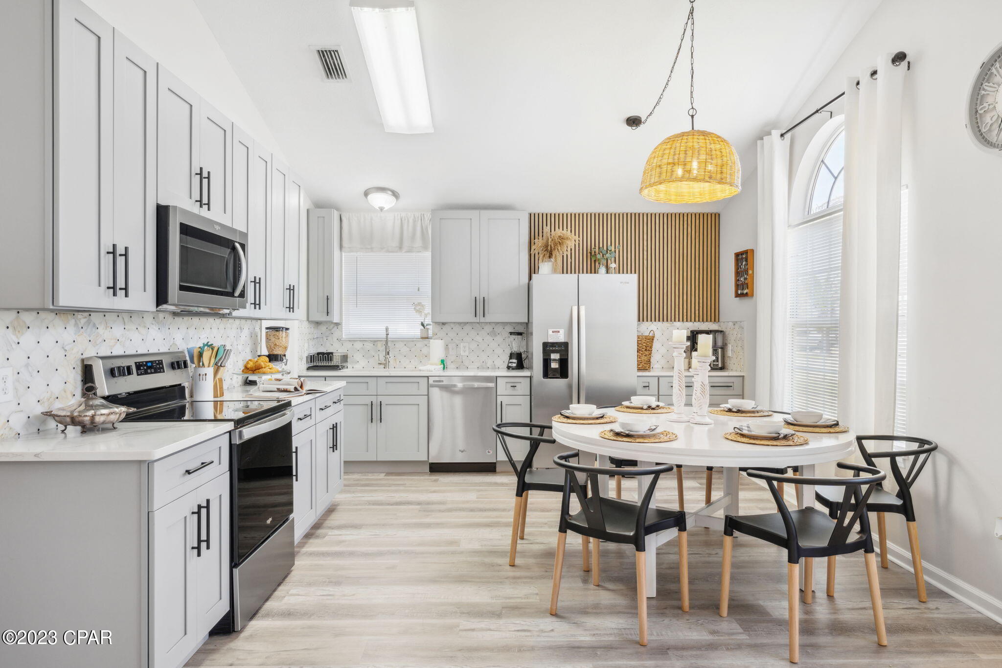 Palm Cove - Residential Lease