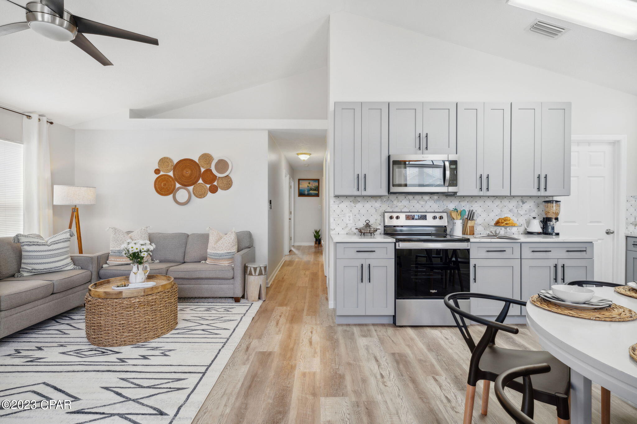 Palm Cove - Residential Lease