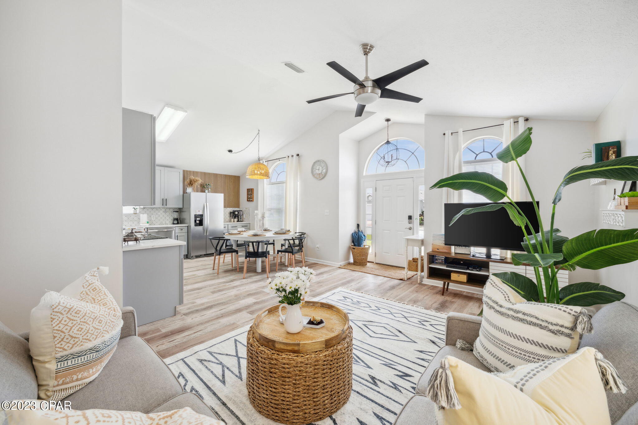 Palm Cove - Residential Lease