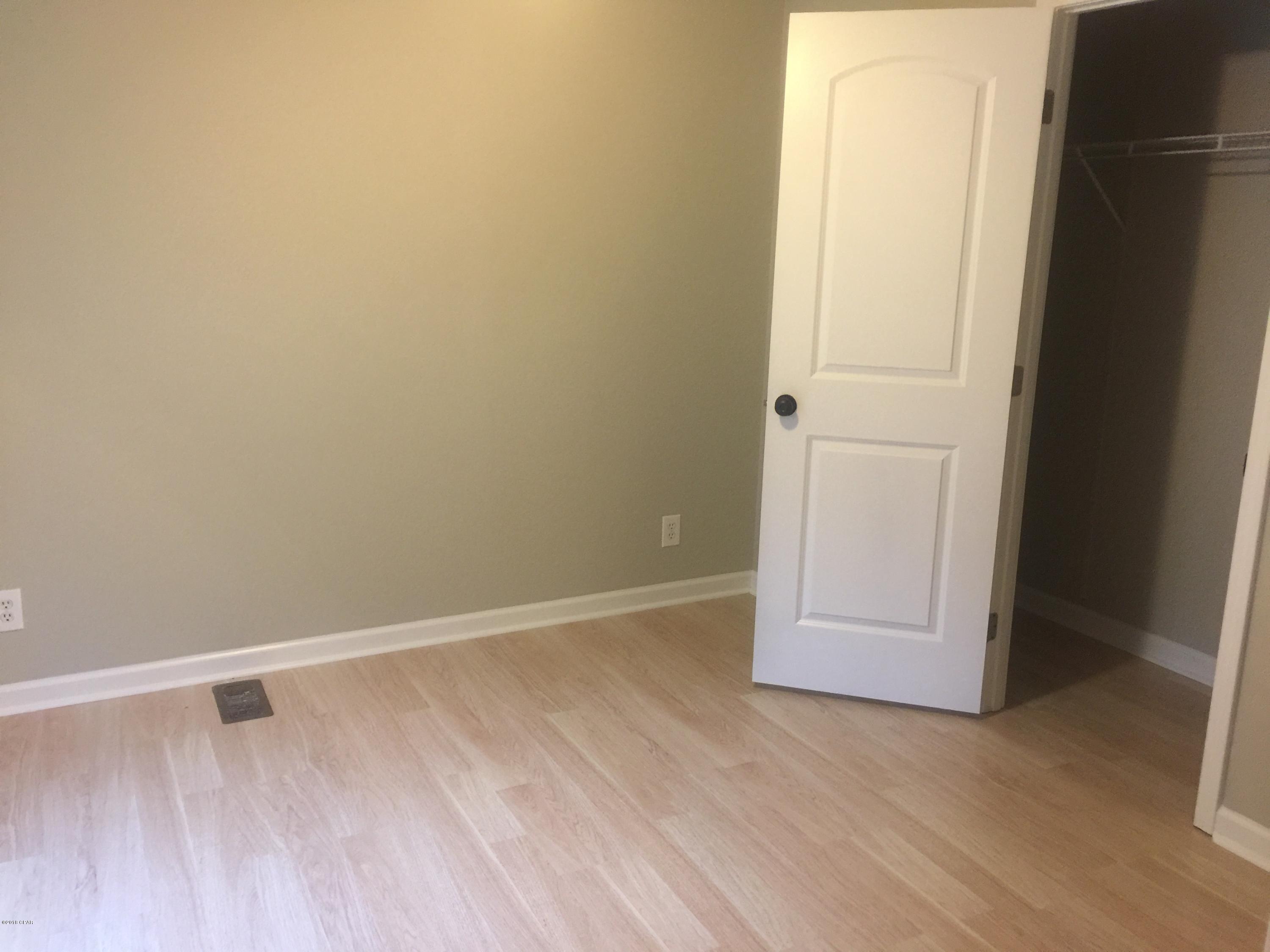 Moon Court - Residential