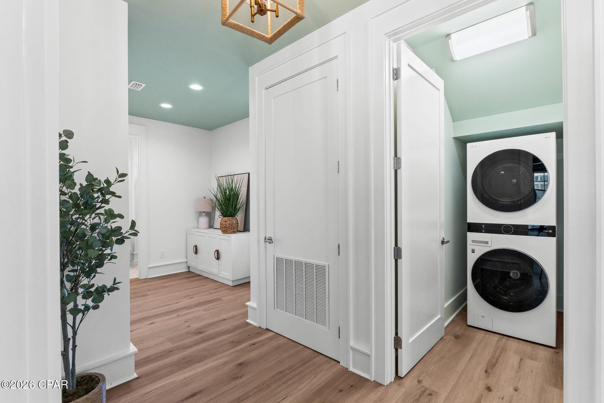 Sugar Sand - Residential