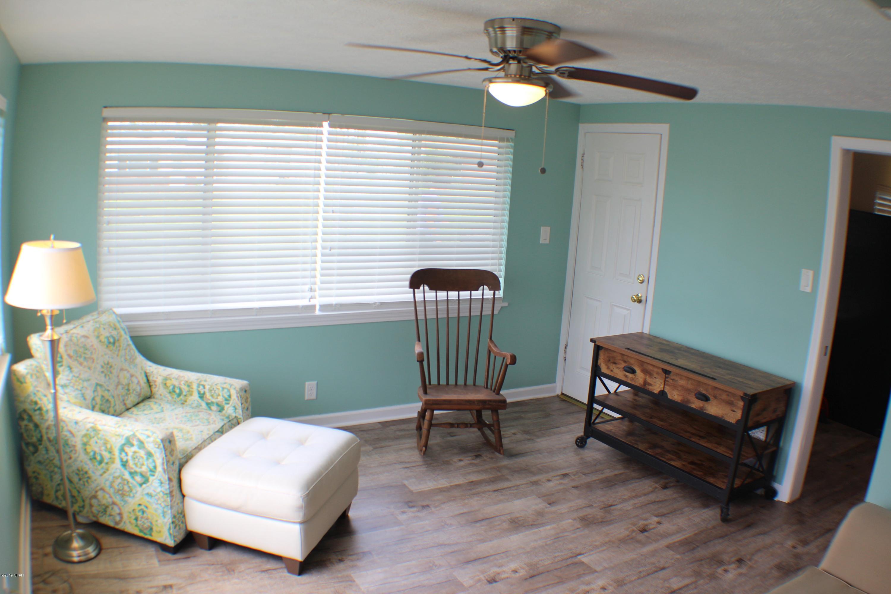 Pretty Bayou Hts 1st - Residential