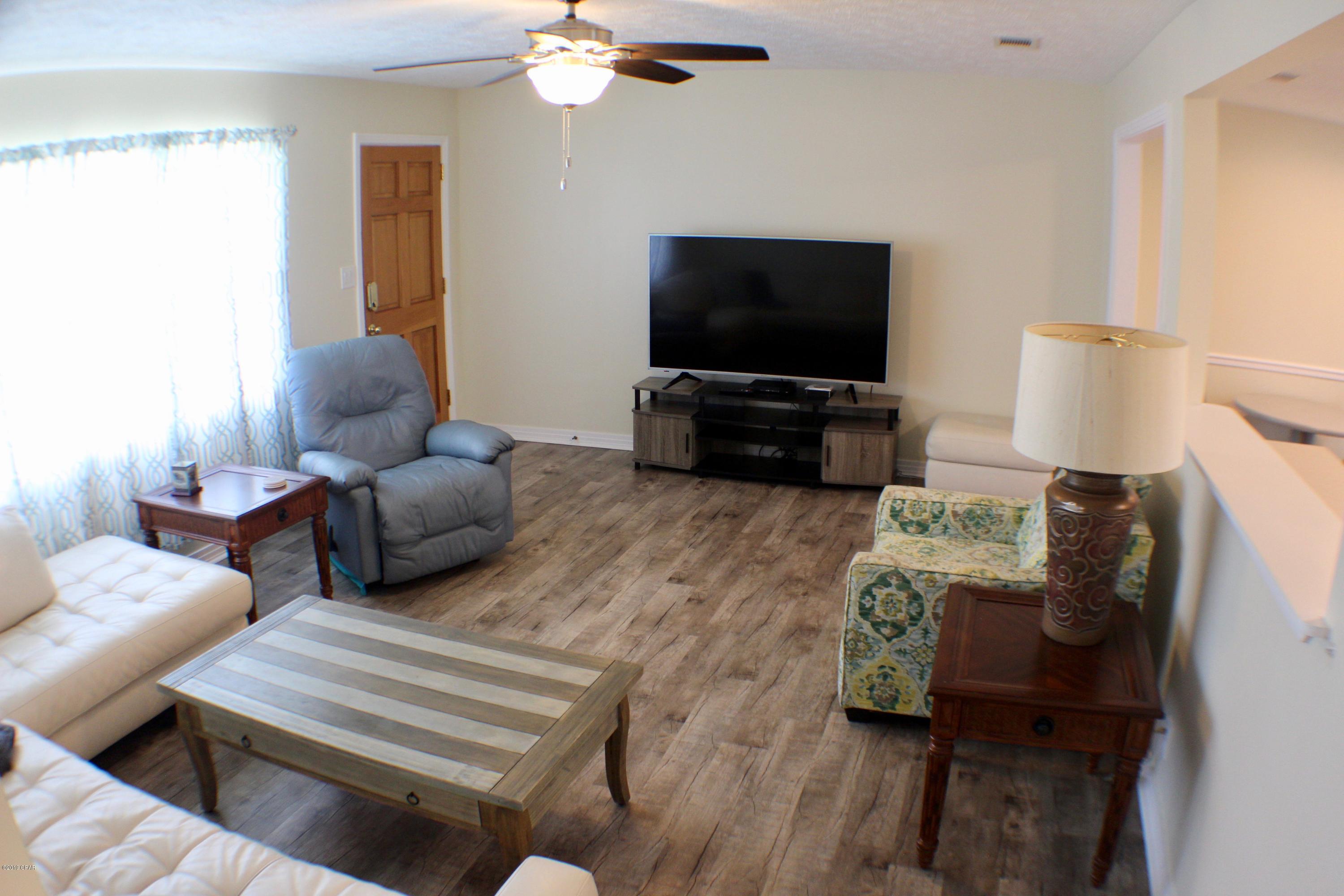 Pretty Bayou Hts 1st - Residential