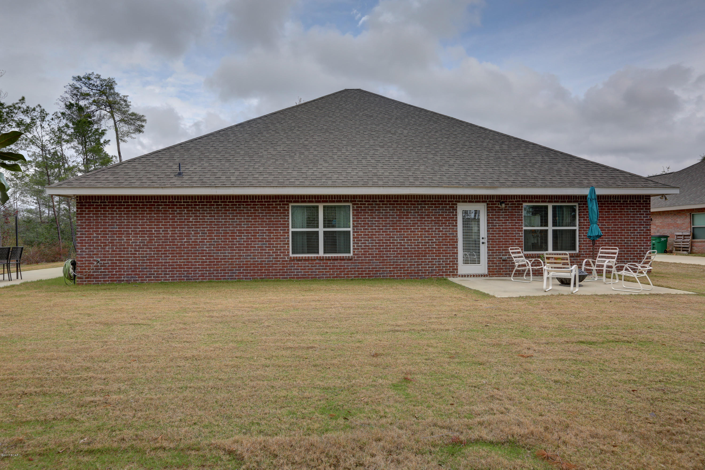 Lake Merial - Residential
