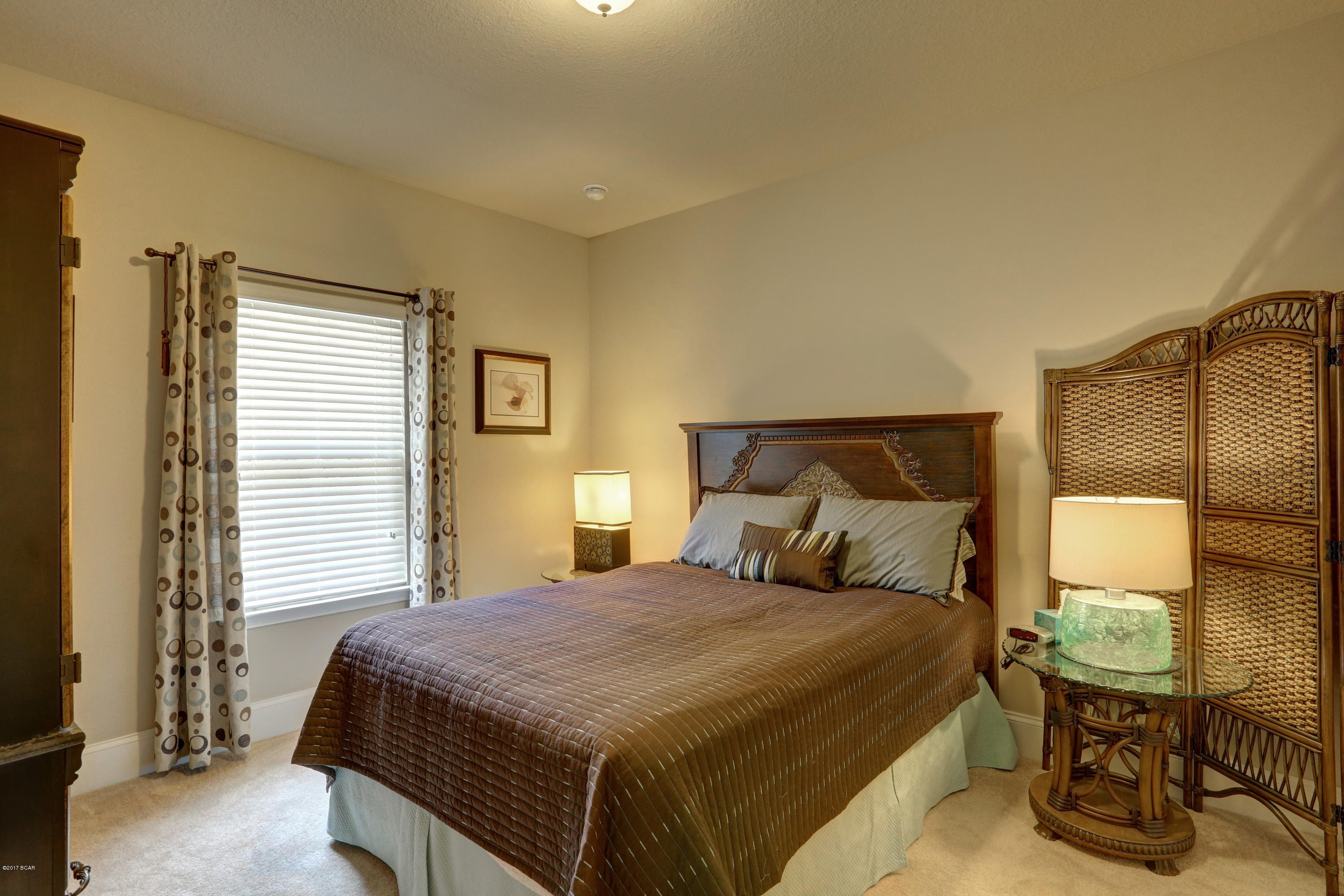 Lake Merial - Residential