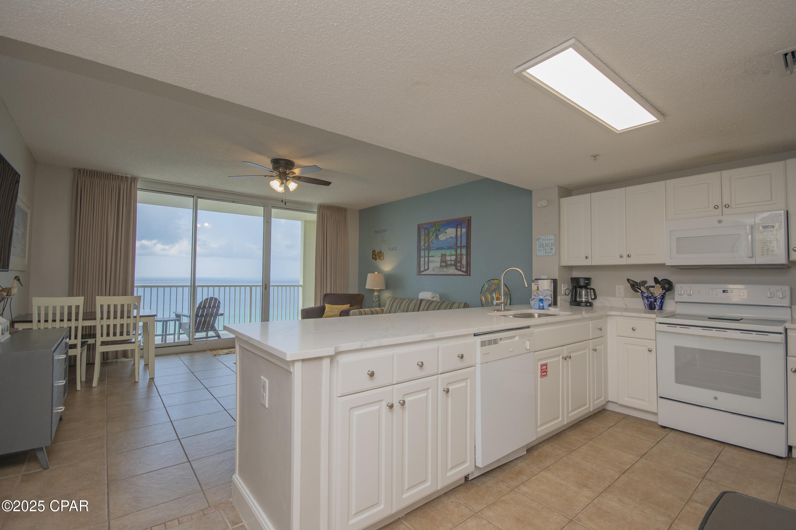 Majestic Beach Tower I - Residential