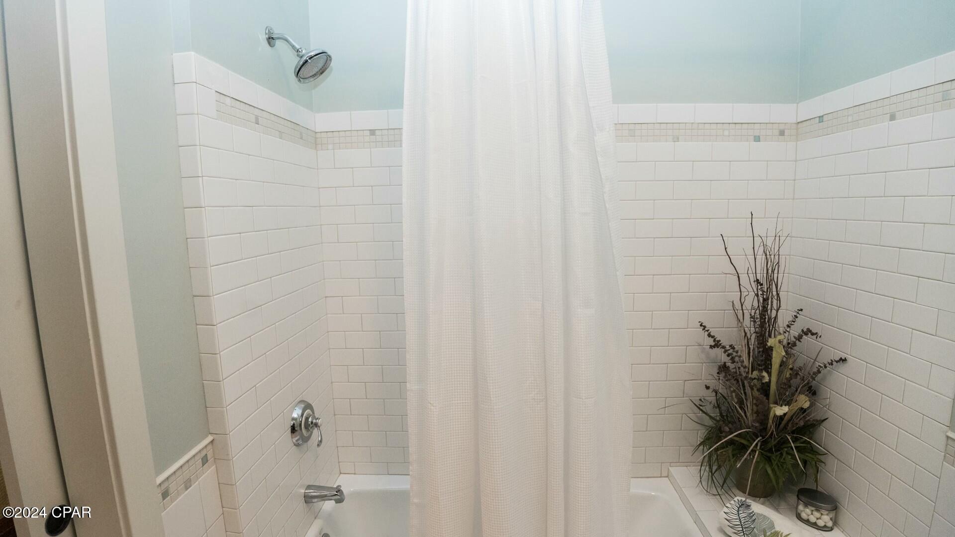 Panama City Beach, Florida 32413, United States, 4 Bedrooms Bedrooms, ,4 BathroomsBathrooms,Residential,Active,27950