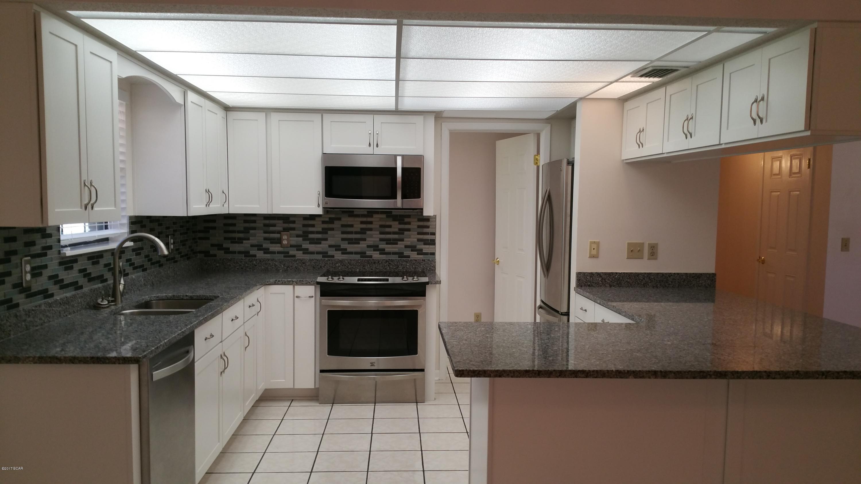 Baywood Shores Estates - Residential