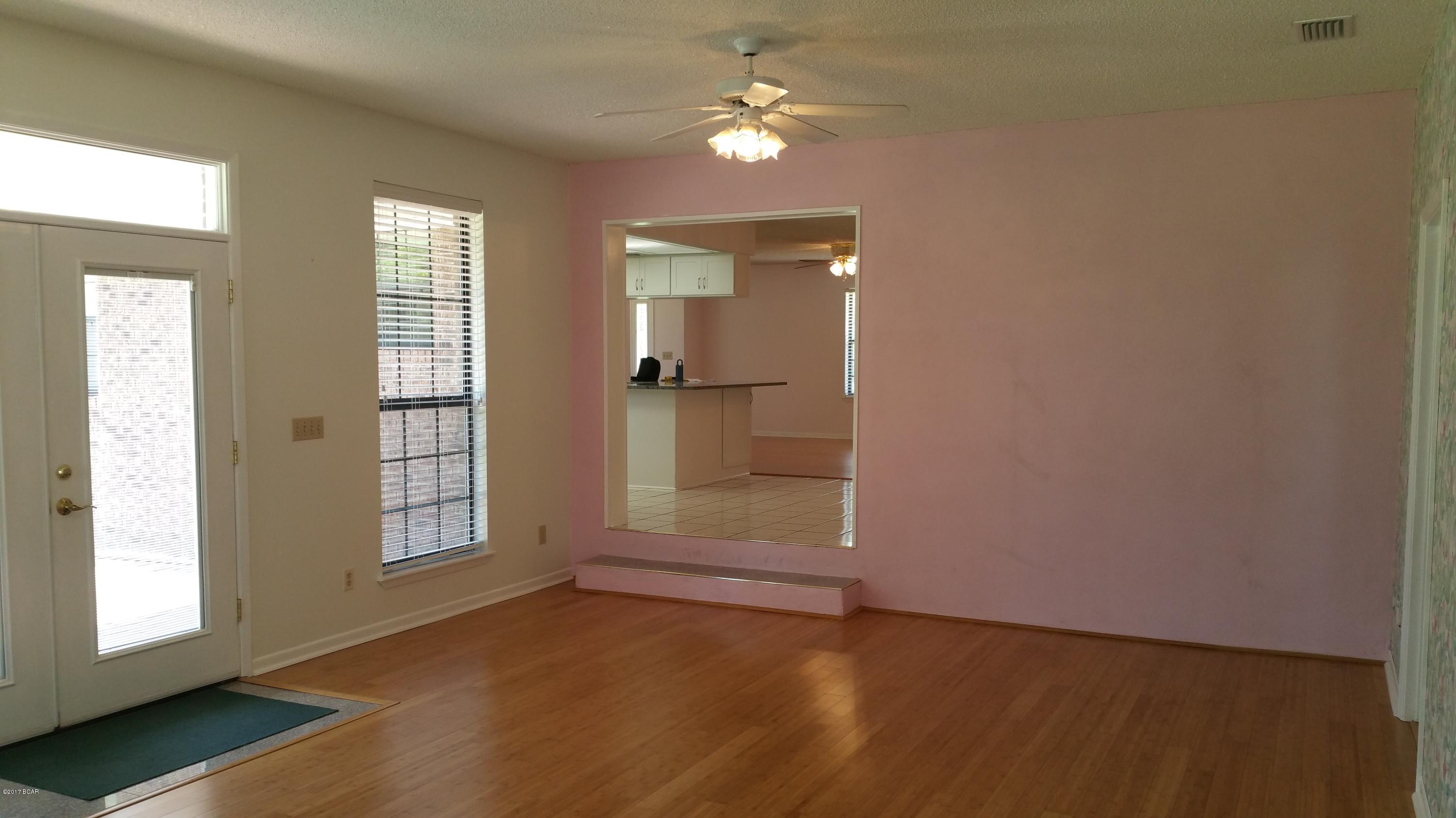 Baywood Shores Estates - Residential