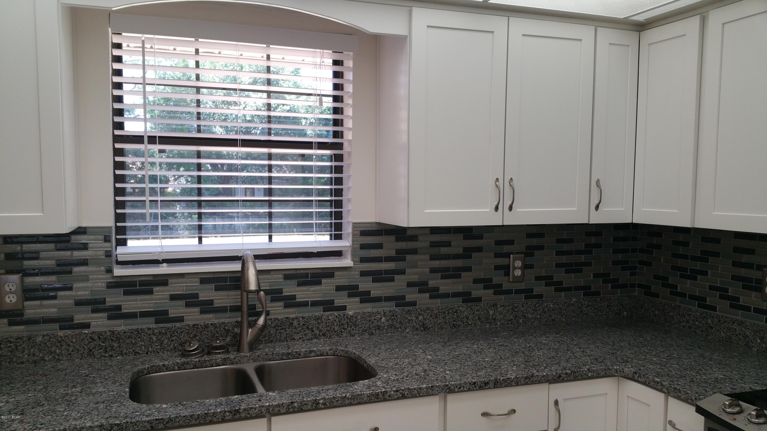 Baywood Shores Estates - Residential