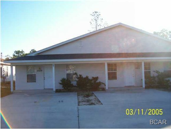 Houston Pines - Residential Lease