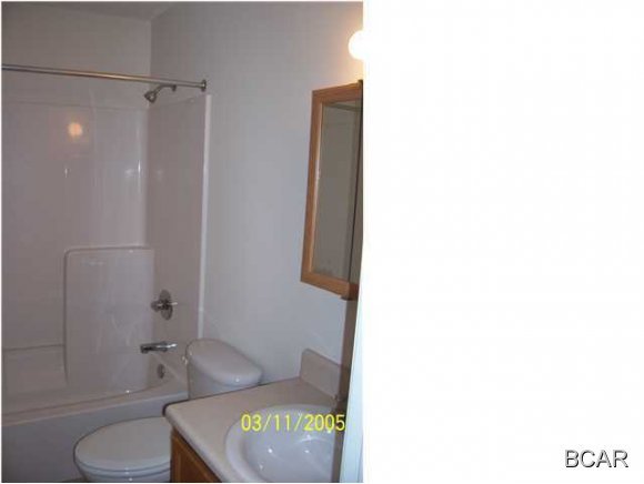 Houston Pines - Residential Lease