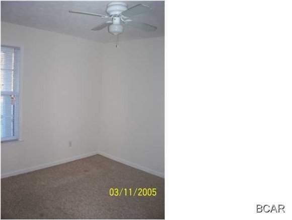 Houston Pines - Residential Lease