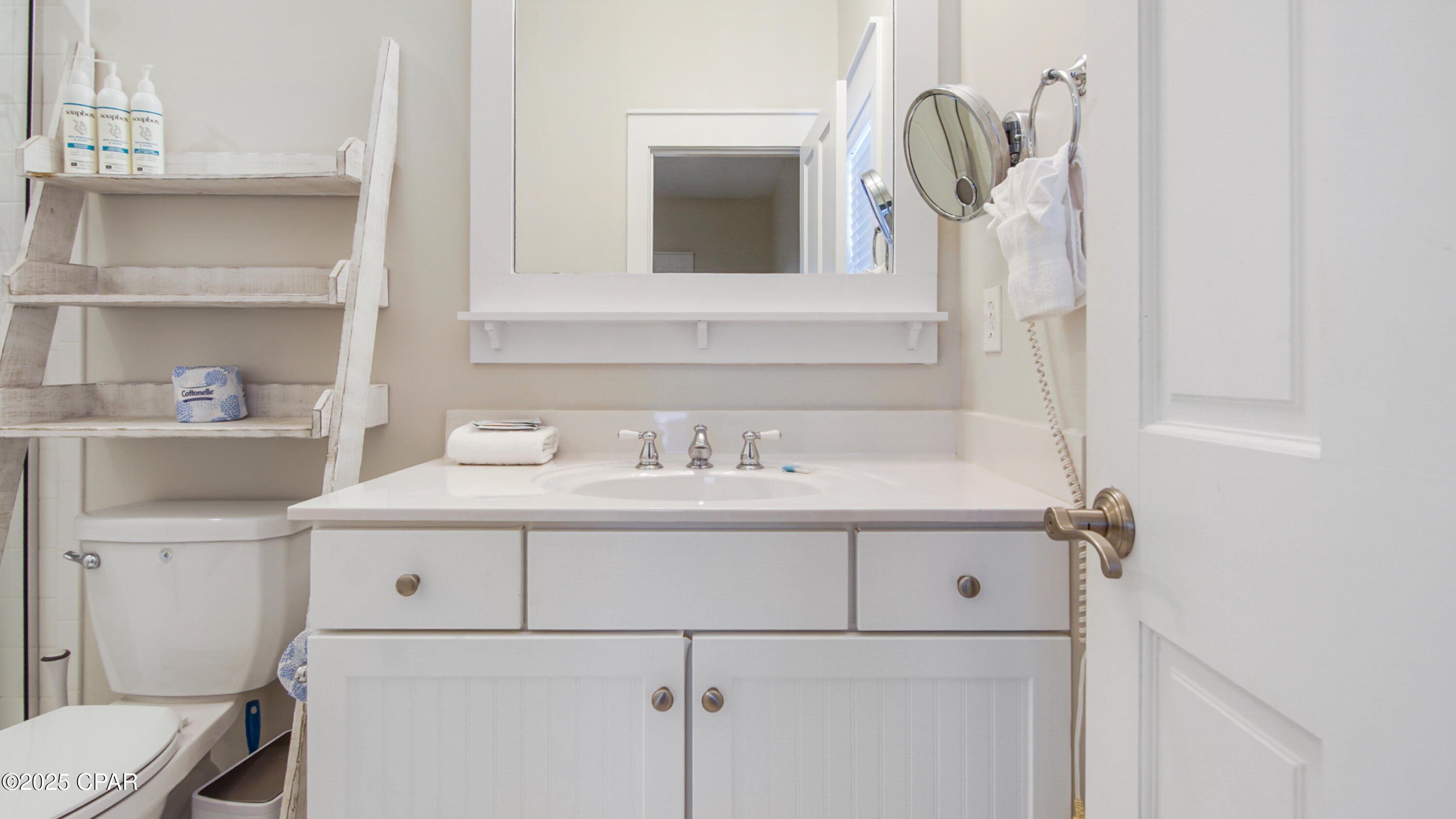 Barefoot Cottages - Residential