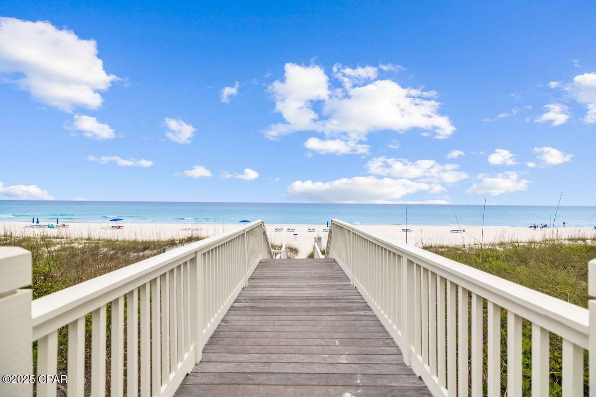 Carillon Beach Inn - Residential