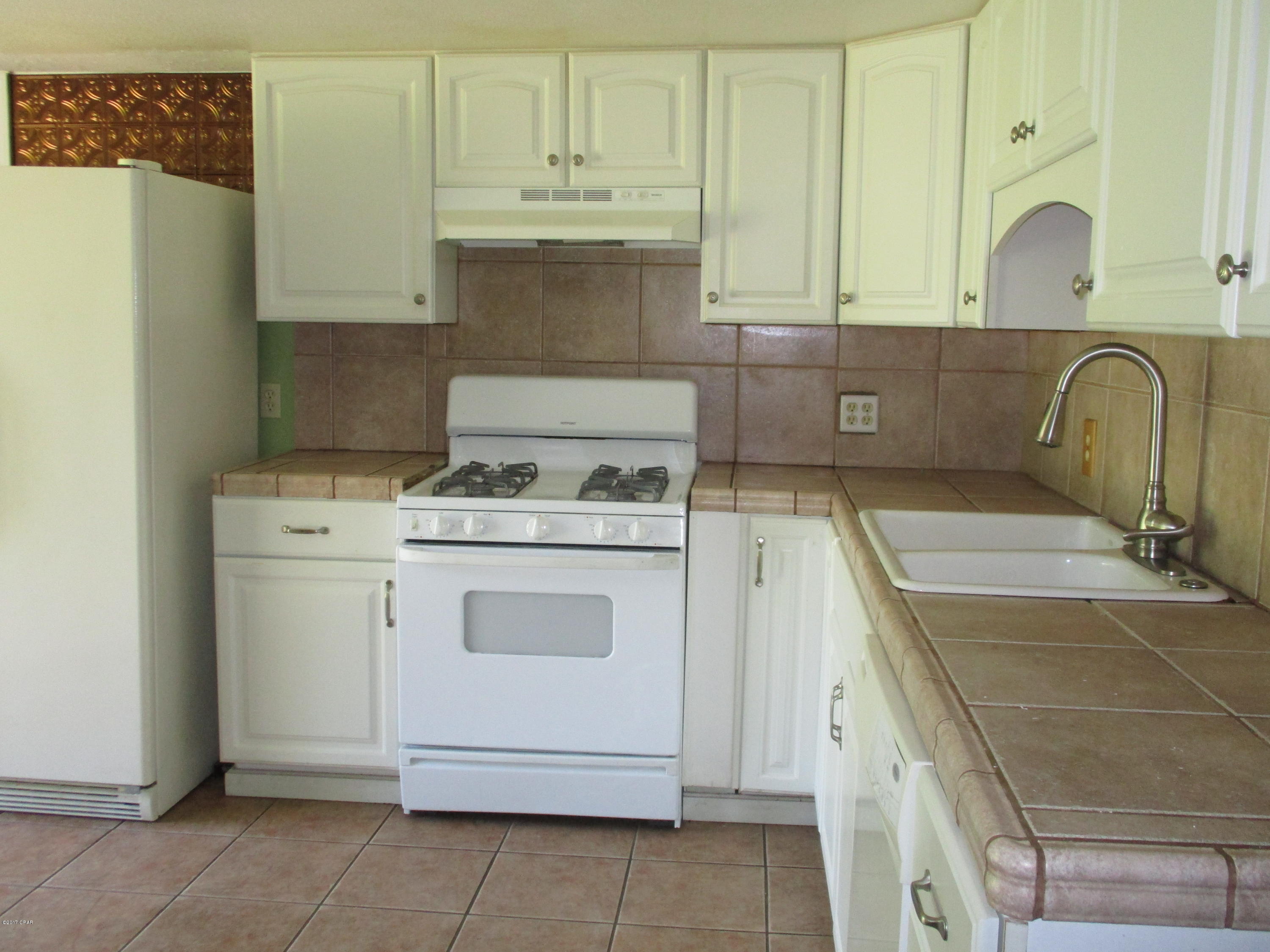 Keiths Bay Harbor Add - Residential