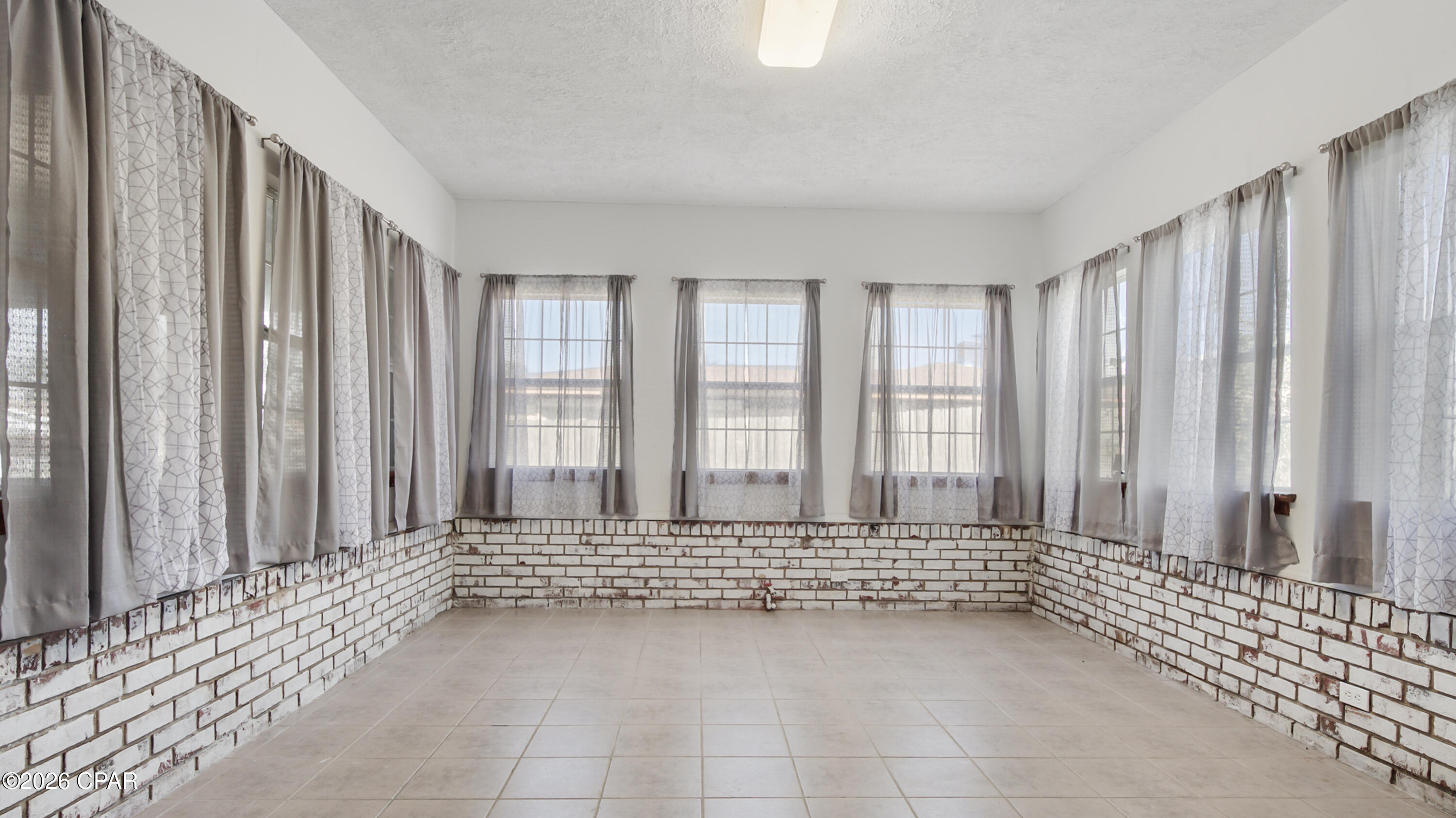 Lannie Rowe Lake Ests - Residential