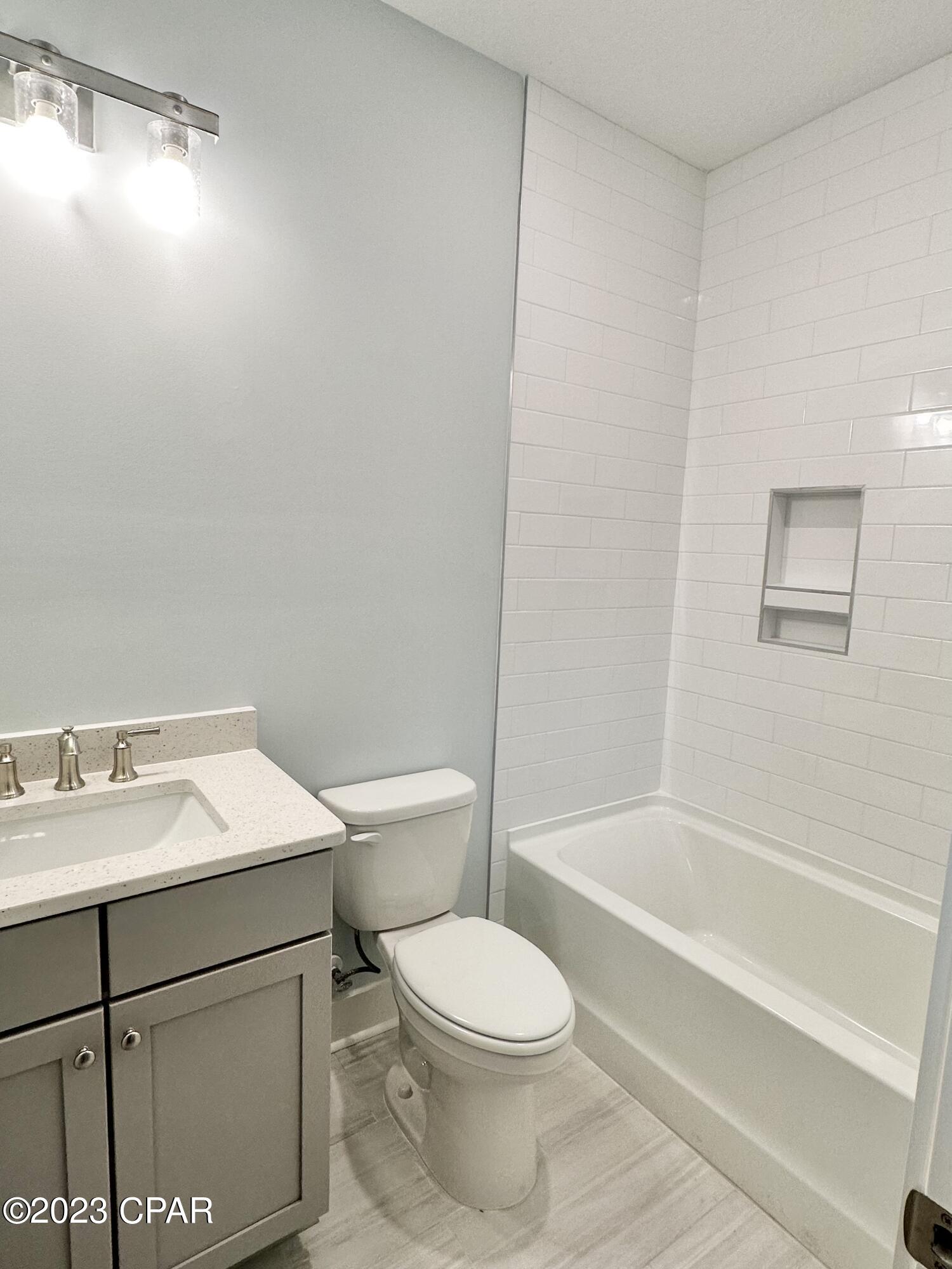 Breakfast Point East - Residential