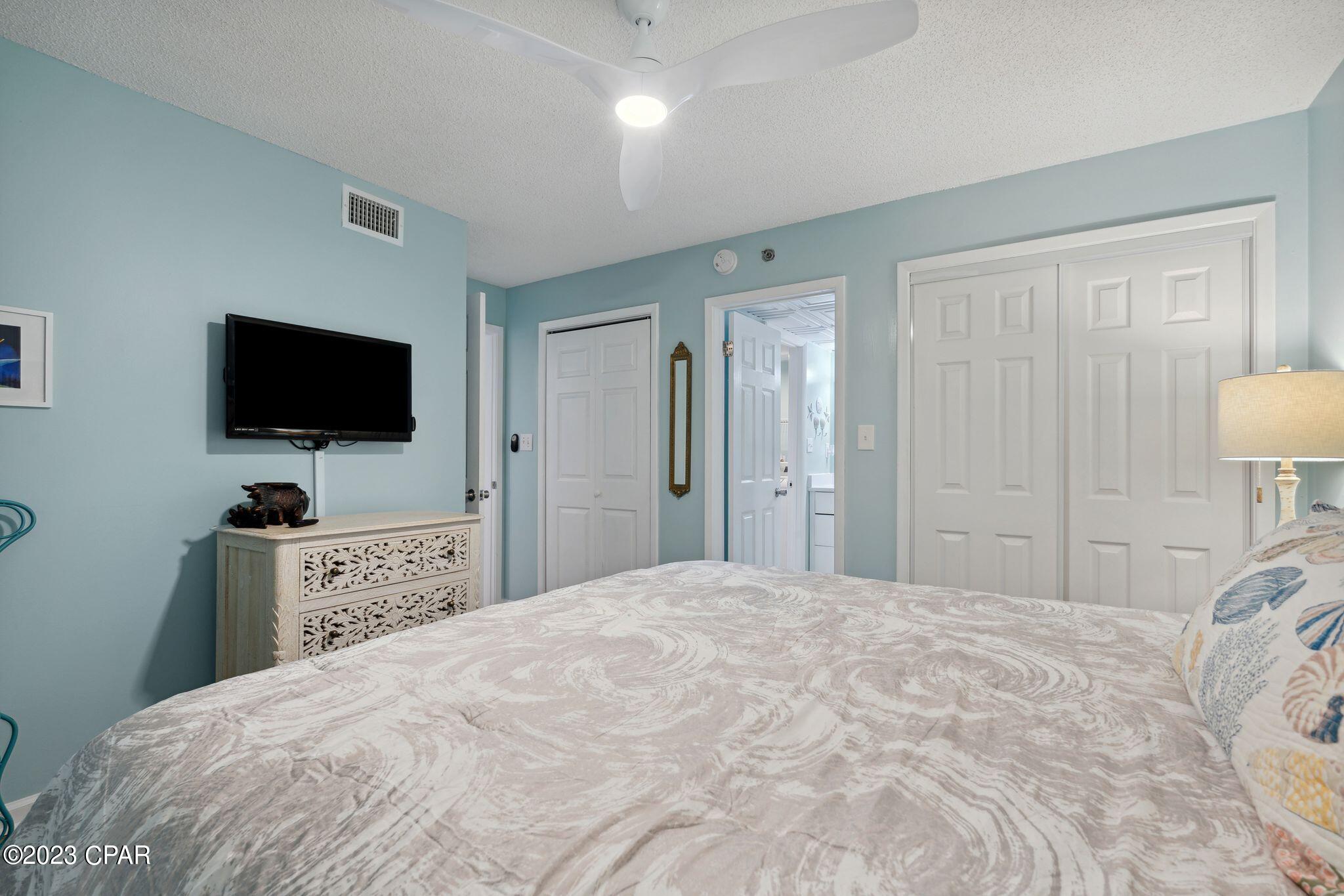 Edgewater Tower III - Residential