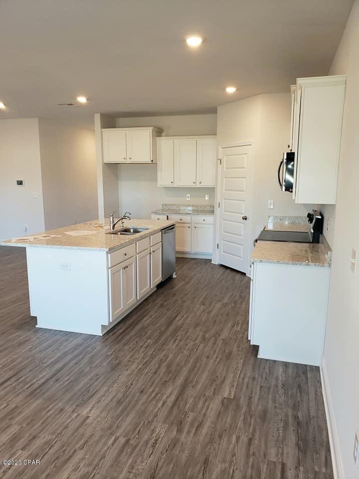 Emerald Cove Villas - Residential