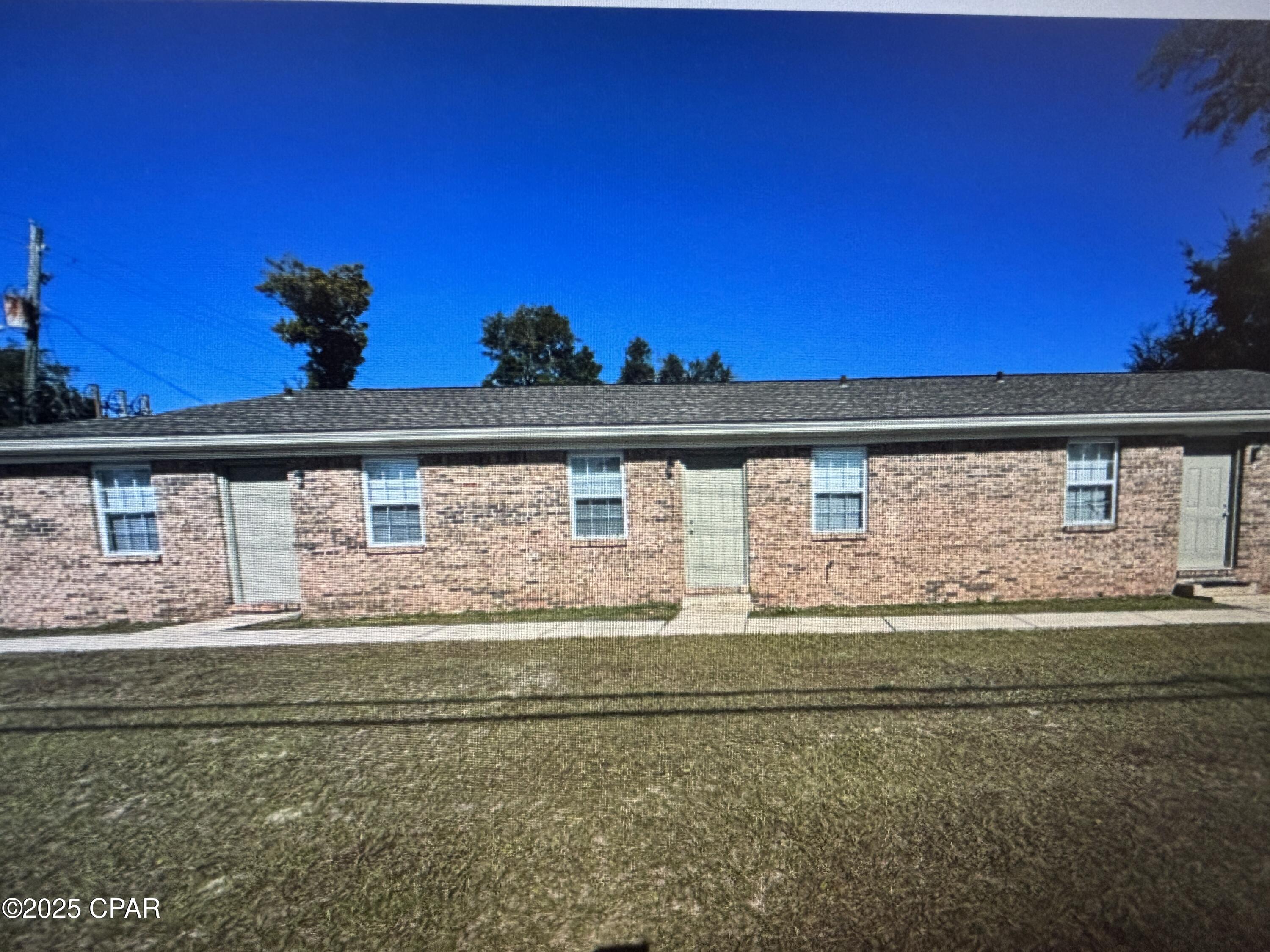 [No Recorded Subdiv] - Residential Lease