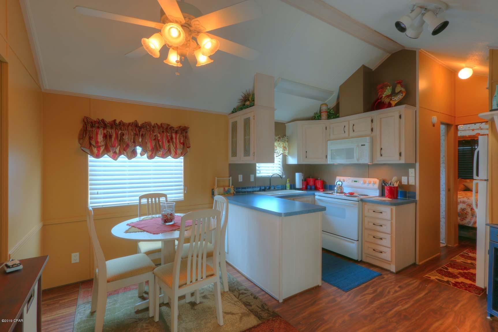 Emerald Pointe Resort - Residential