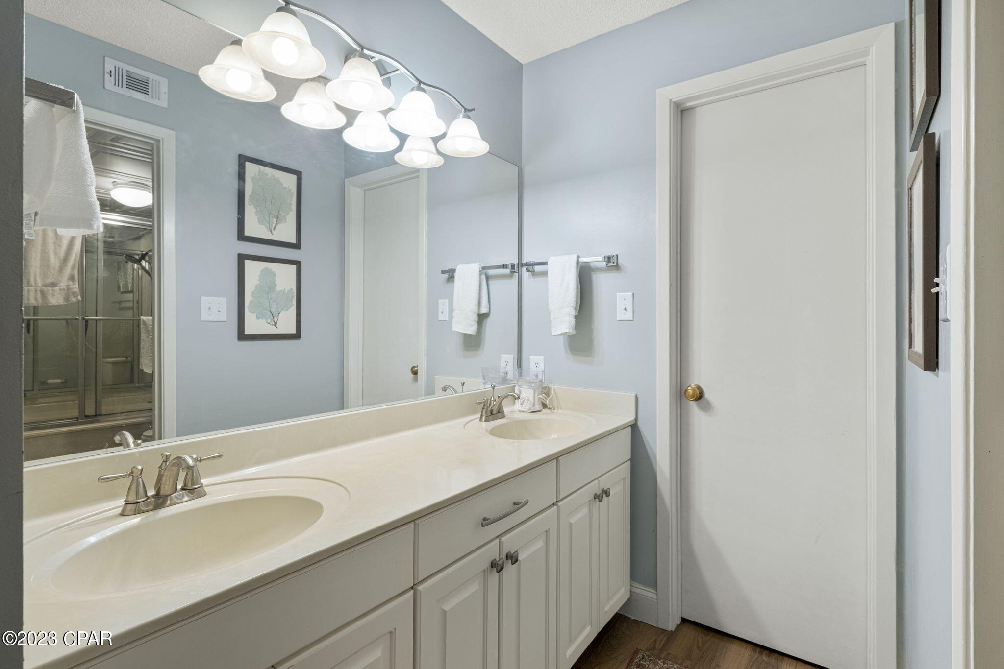 Beachview Villas - Residential