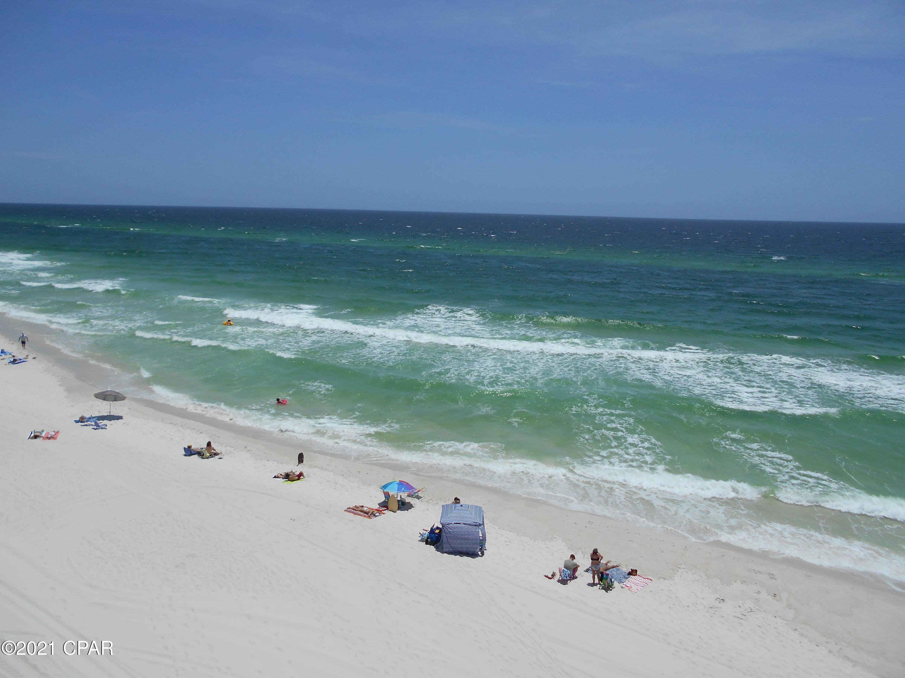 Fontainebleau Terrace - Residential