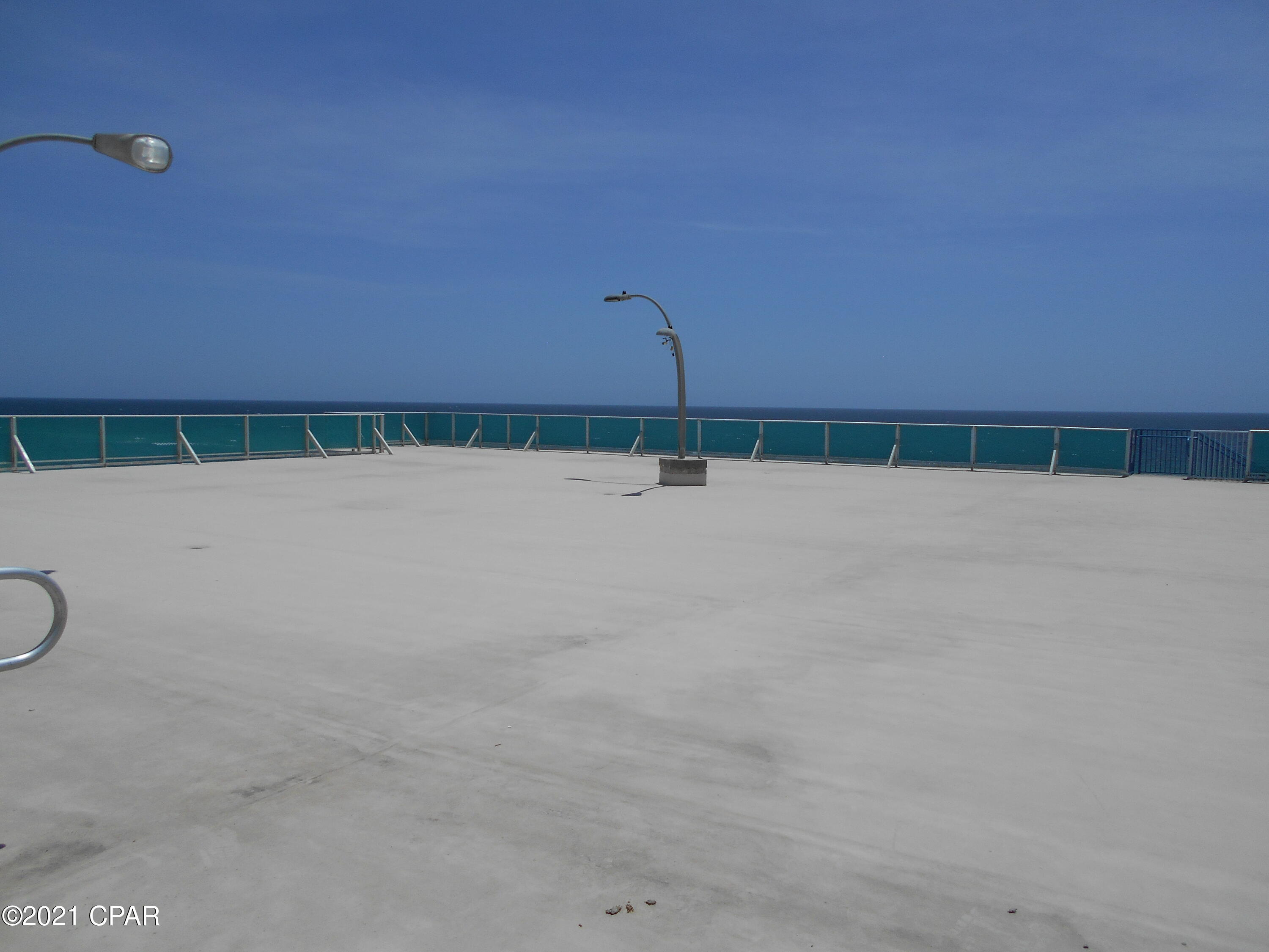 Fontainebleau Terrace - Residential