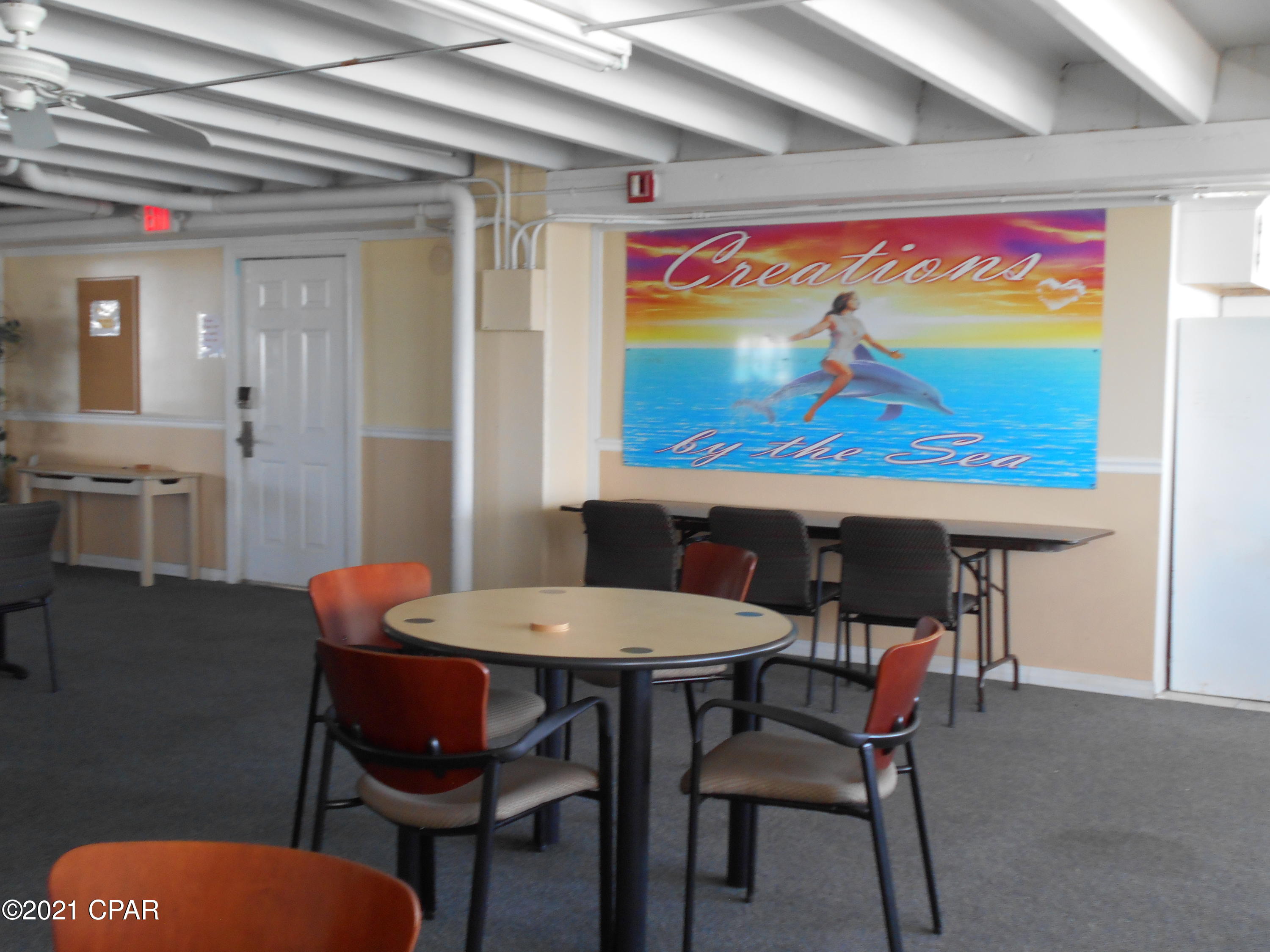 Fontainebleau Terrace - Residential