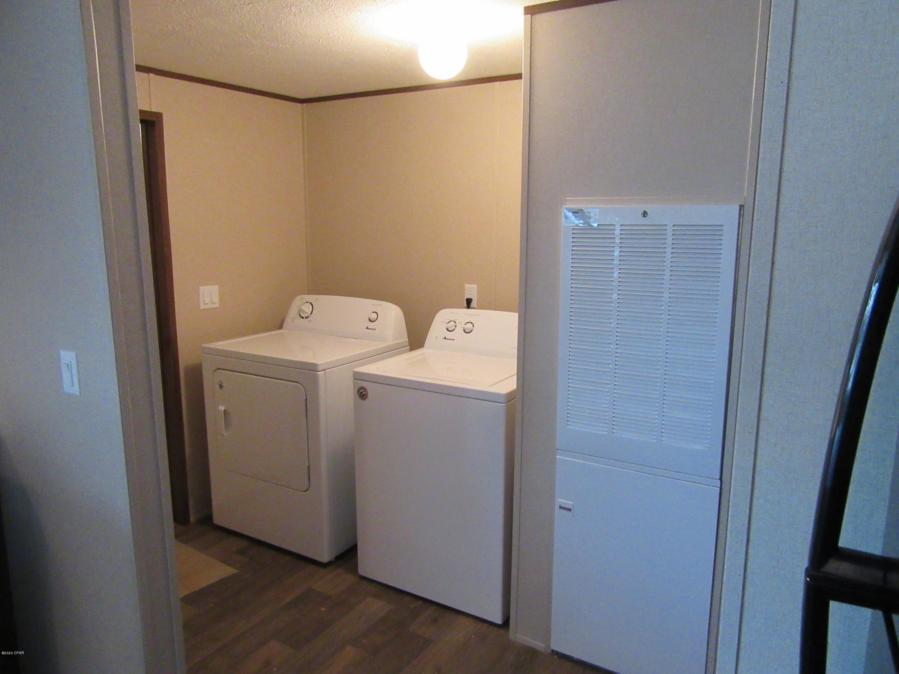 [No Recorded Subdiv] - Residential Lease