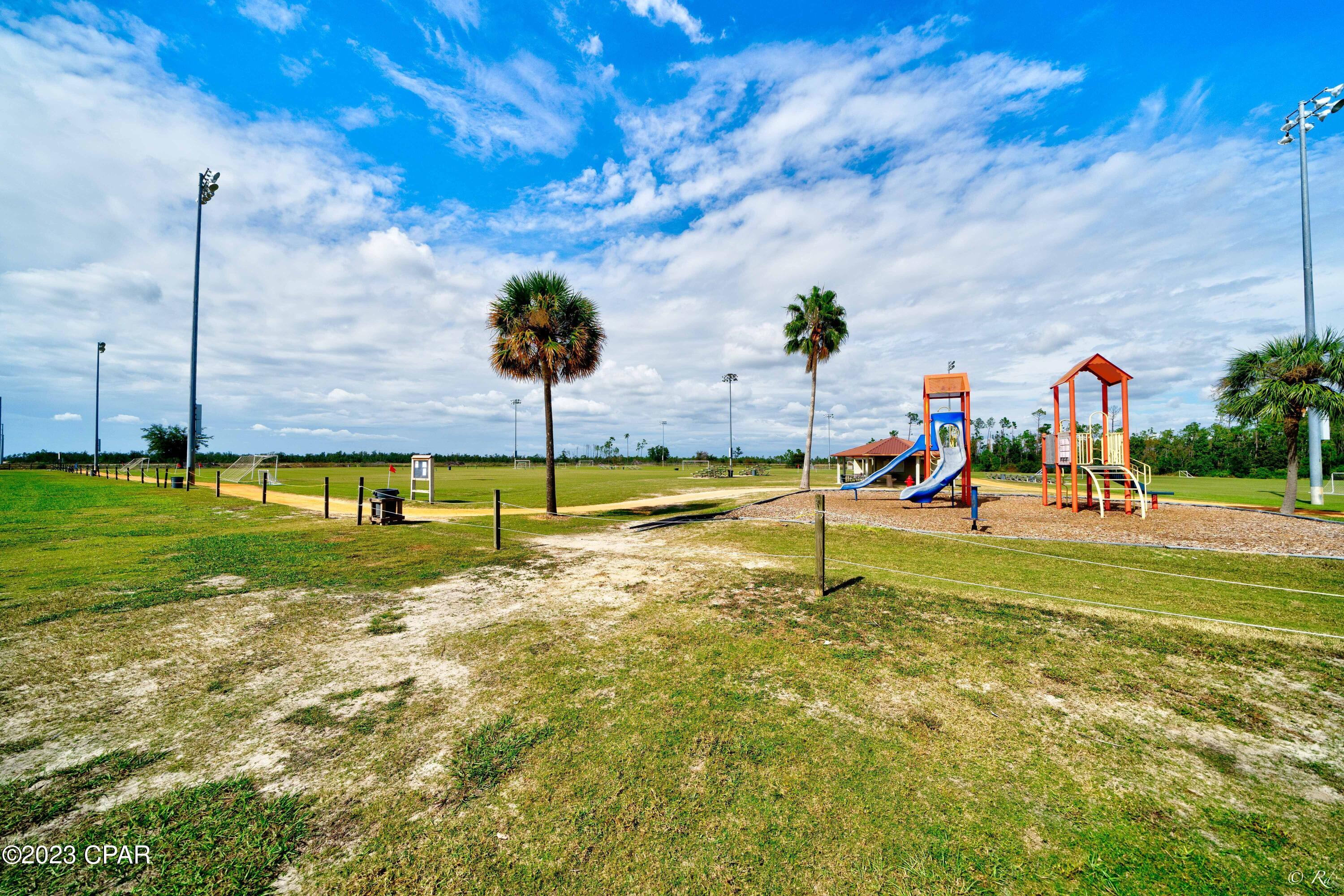 Towne & Country Lake Estates - Residential