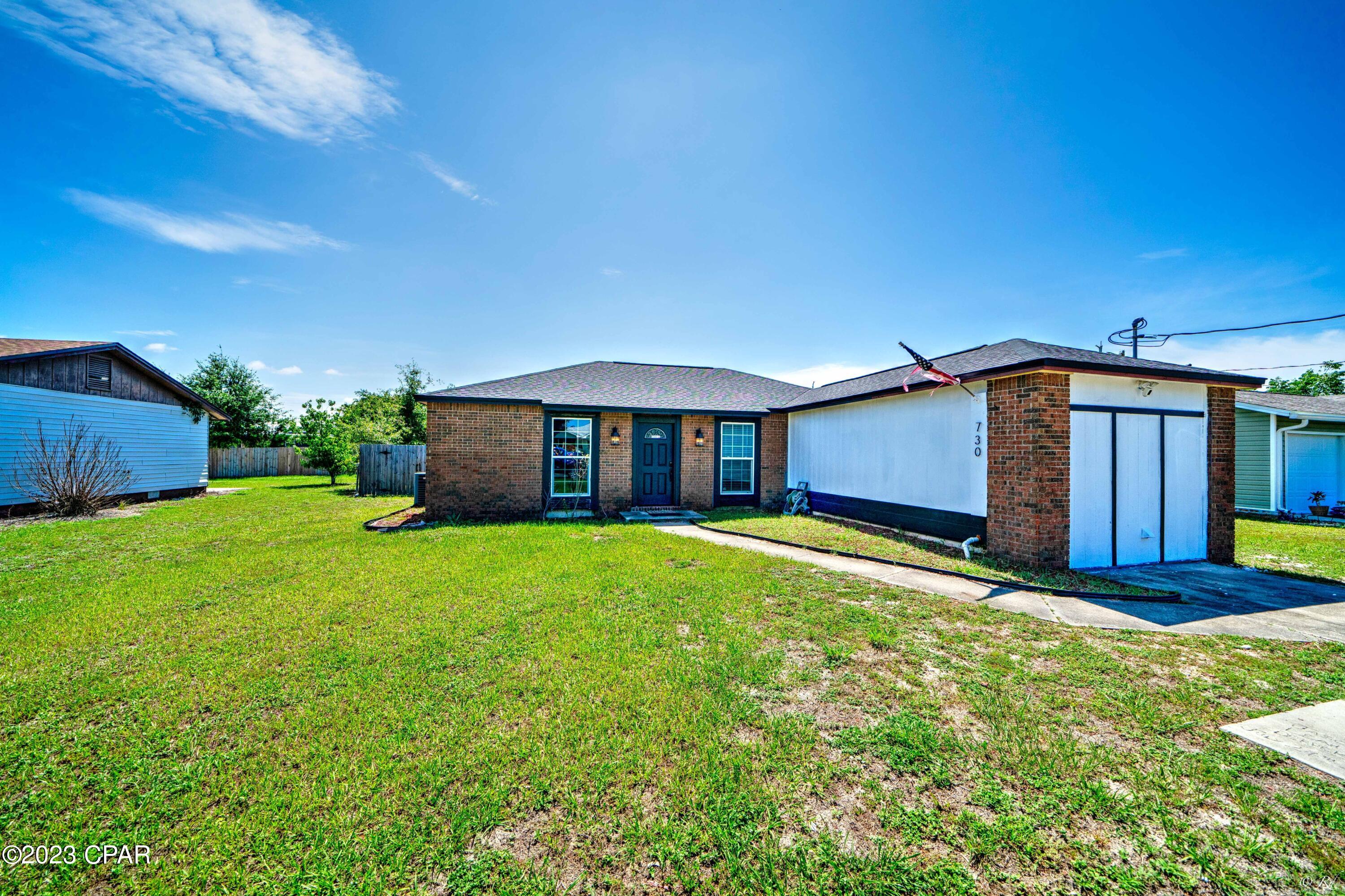 Towne & Country Lake Estates - Residential