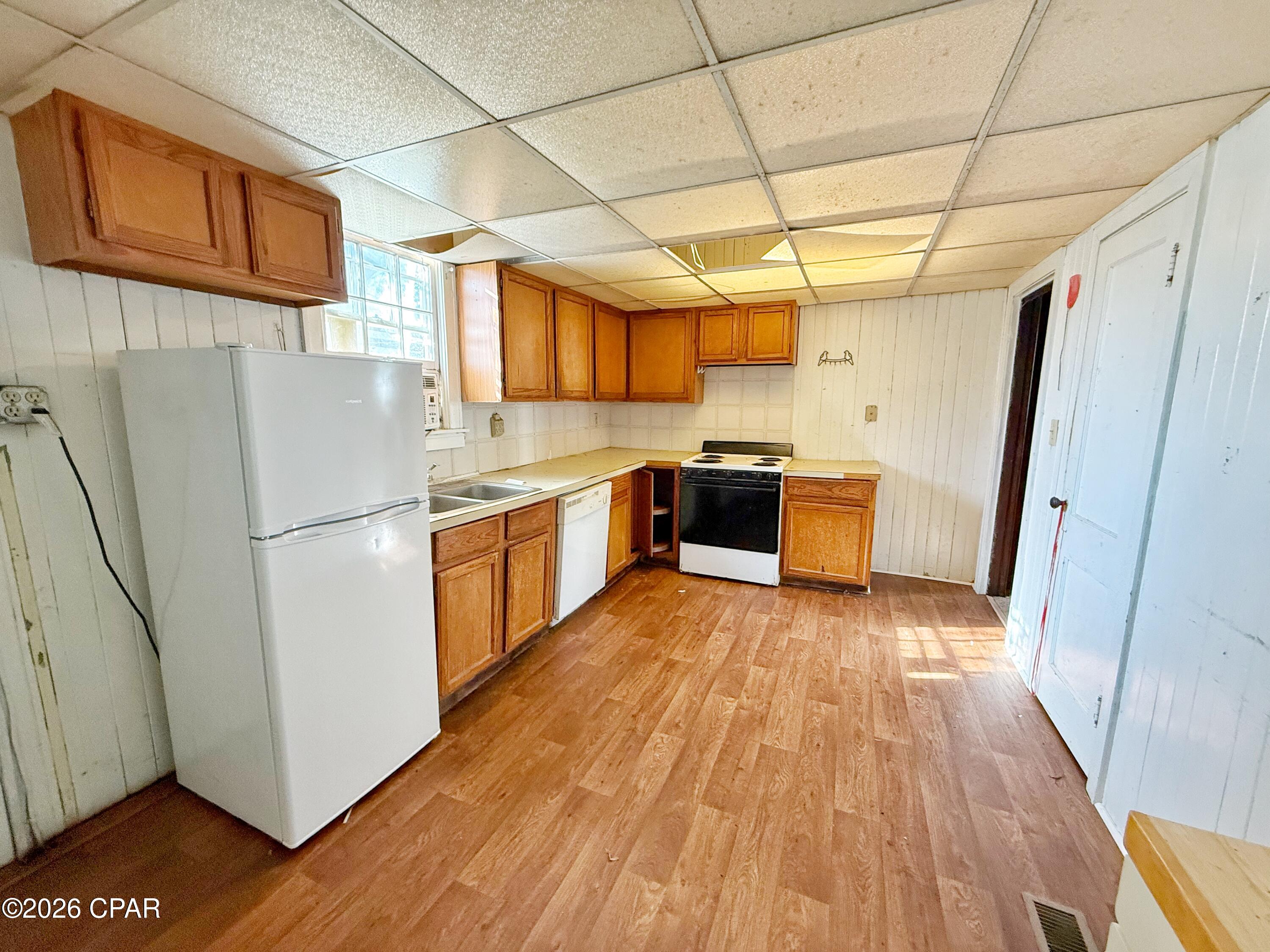 [No Recorded Subdiv] - Residential