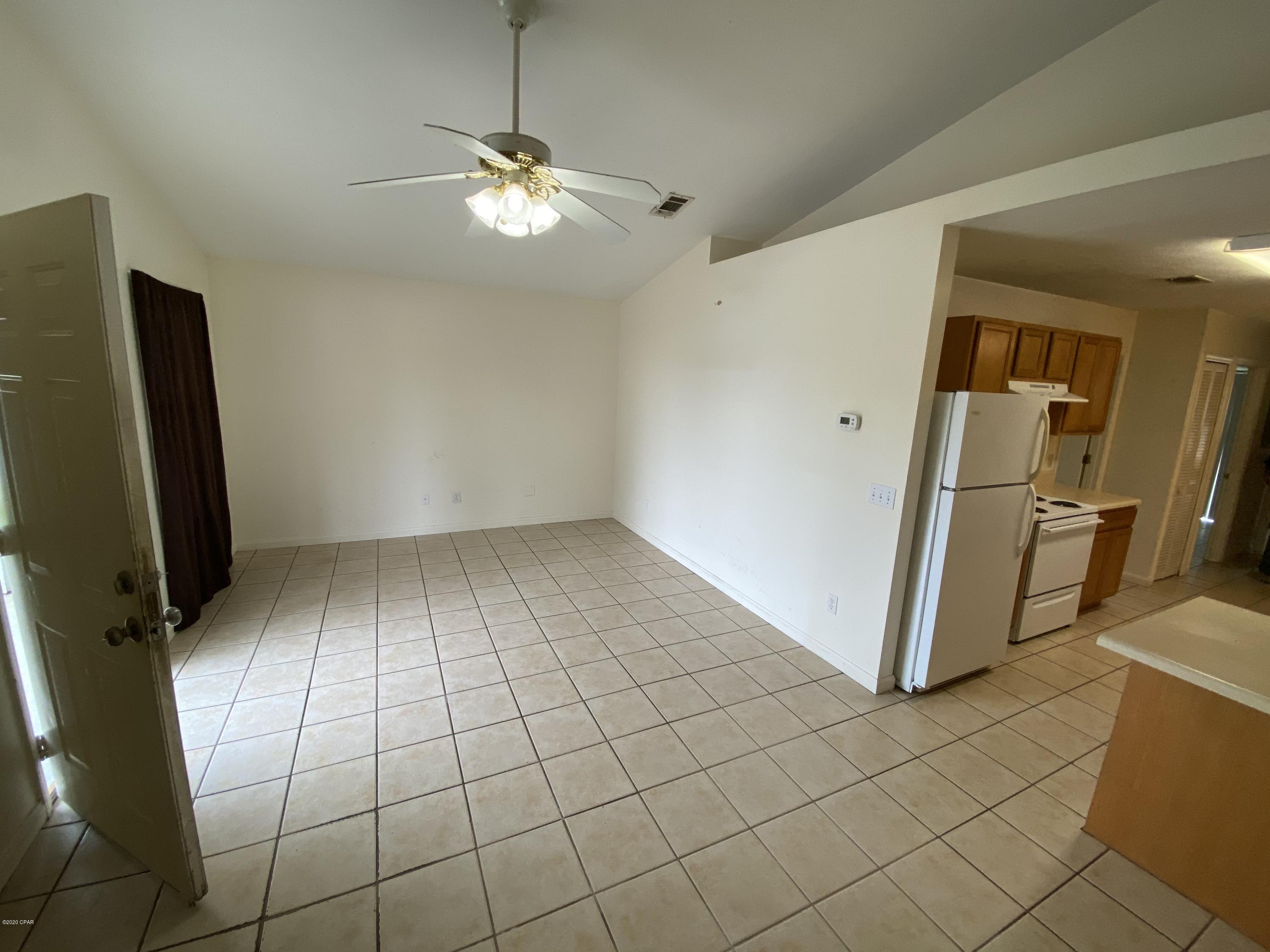 [No Recorded Subdiv] - Residential Lease