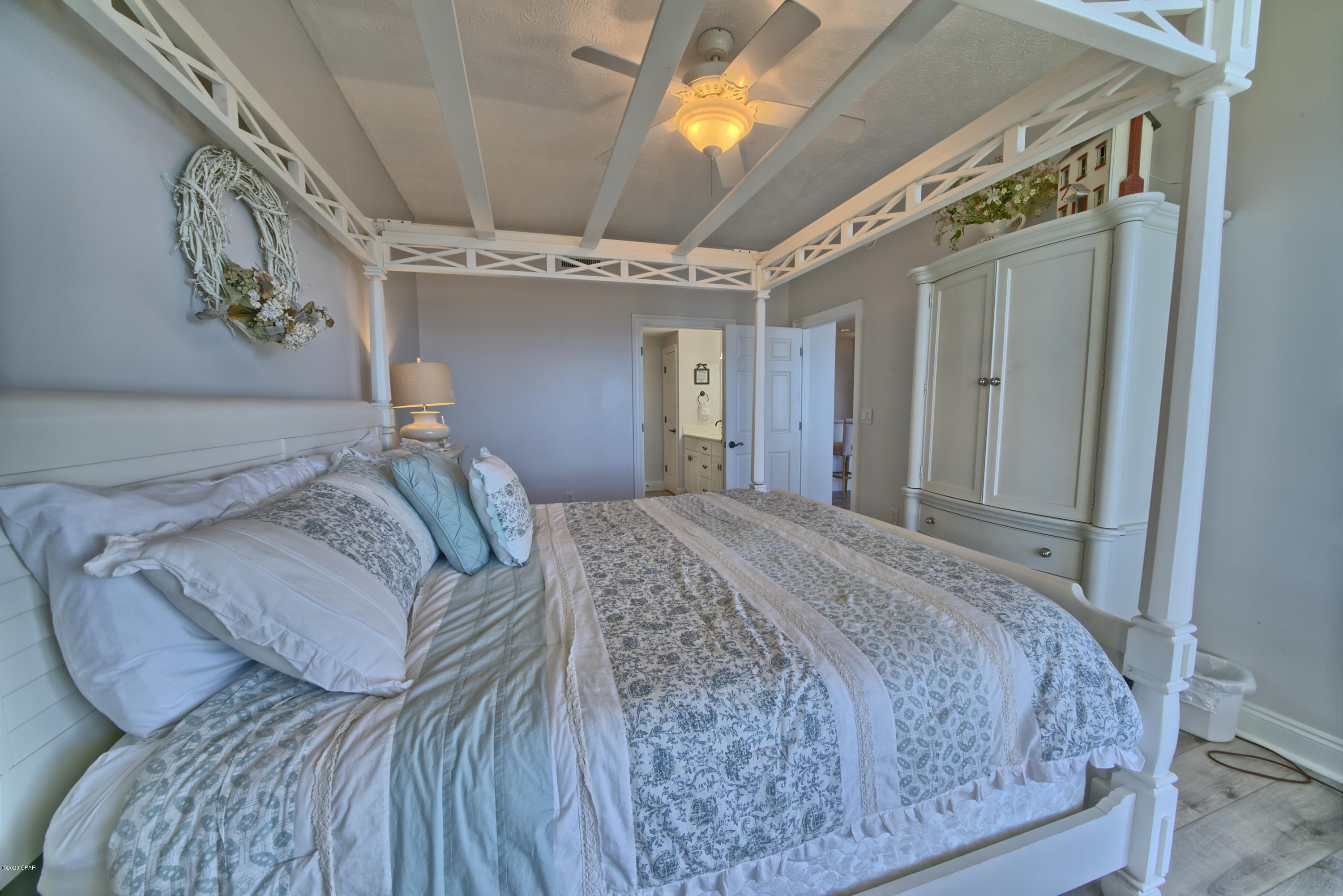 Gulf Crest Condo - Residential