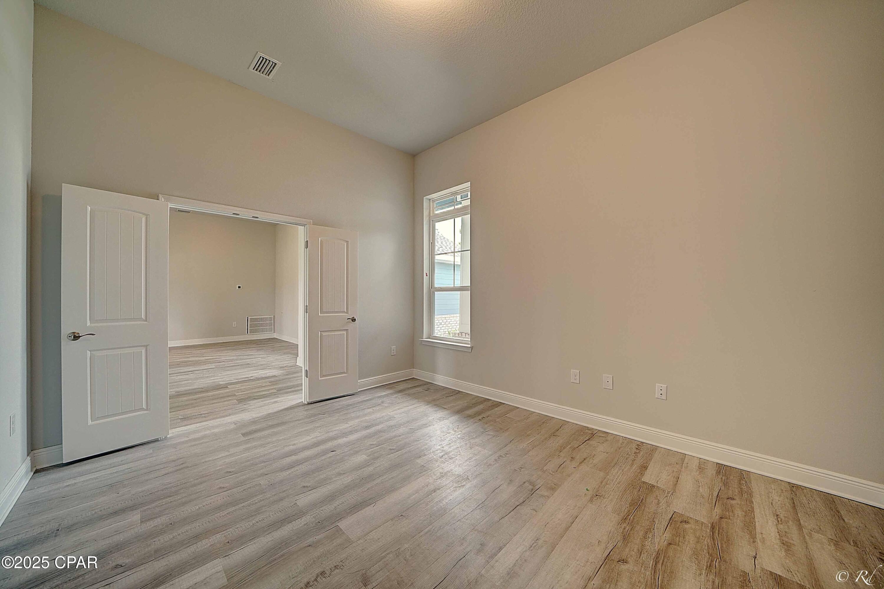 Cedar Creek At Deerpoint Lake - Residential