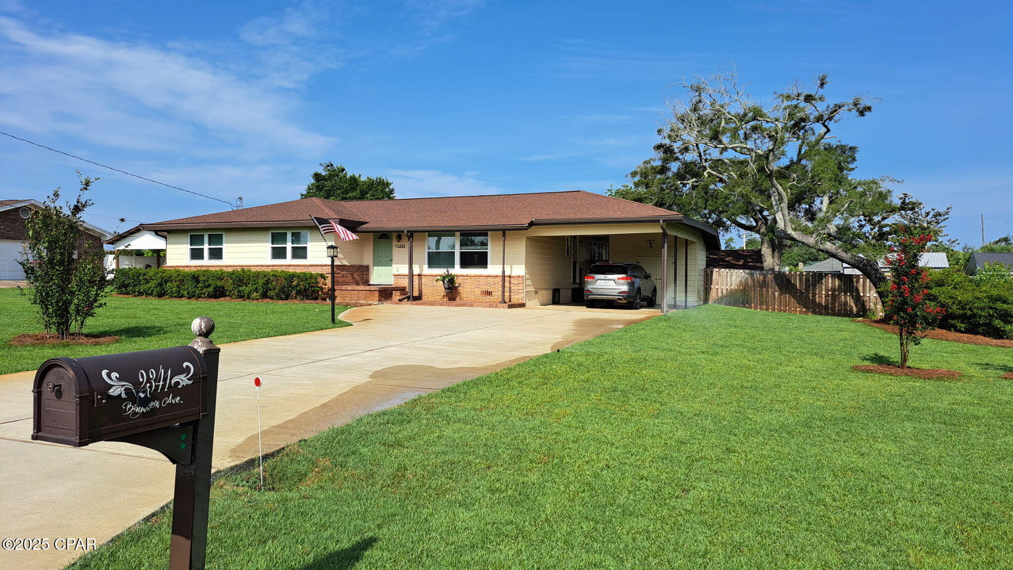 Pretty Bayou Hts 2nd - Residential