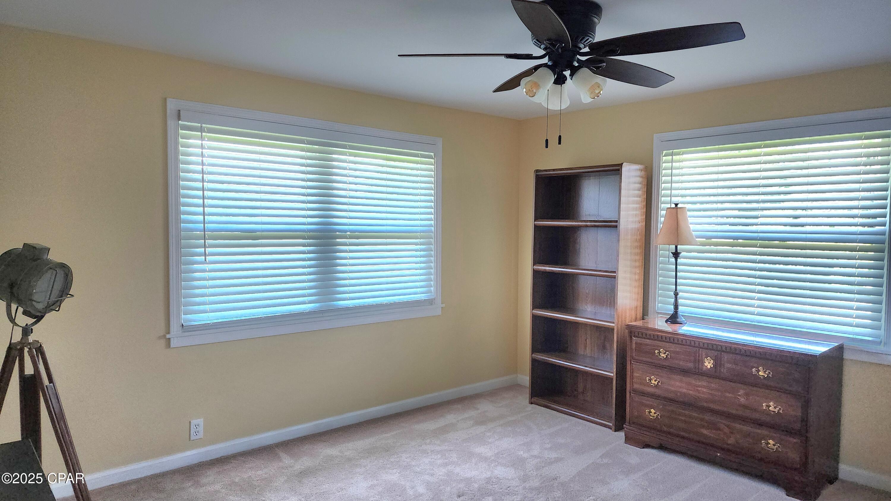 Pretty Bayou Hts 2nd - Residential