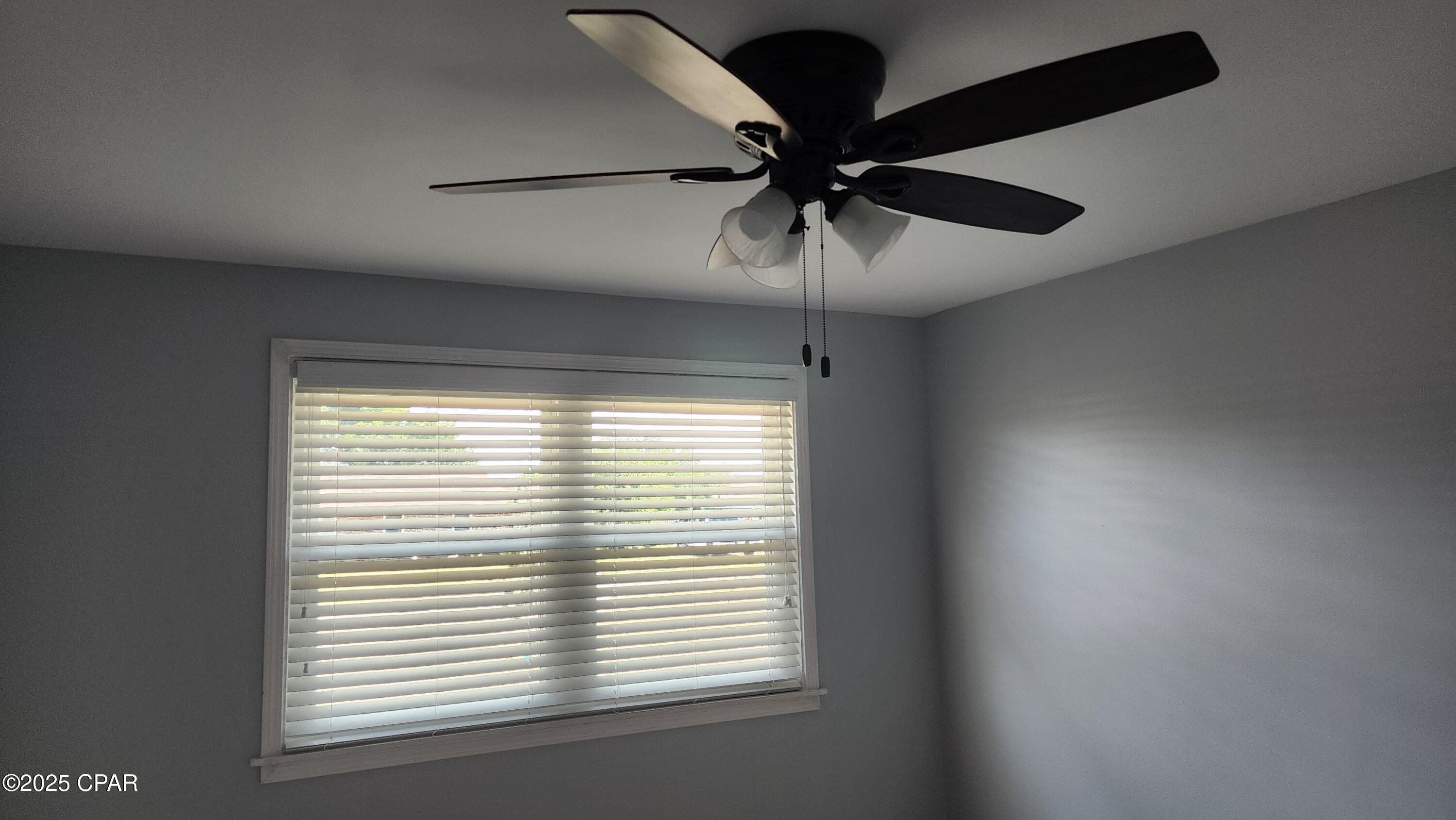 Pretty Bayou Hts 2nd - Residential