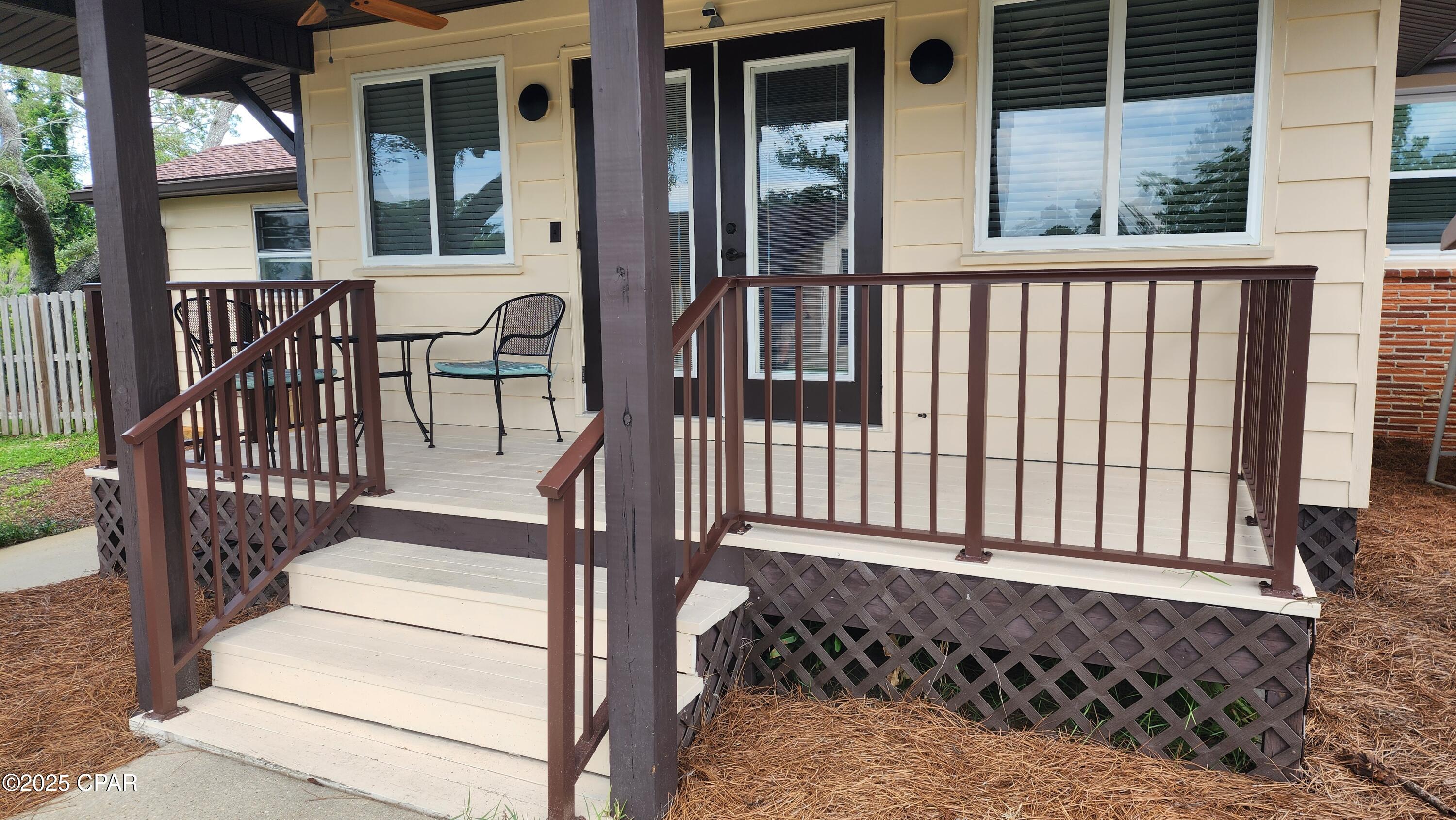 Pretty Bayou Hts 2nd - Residential