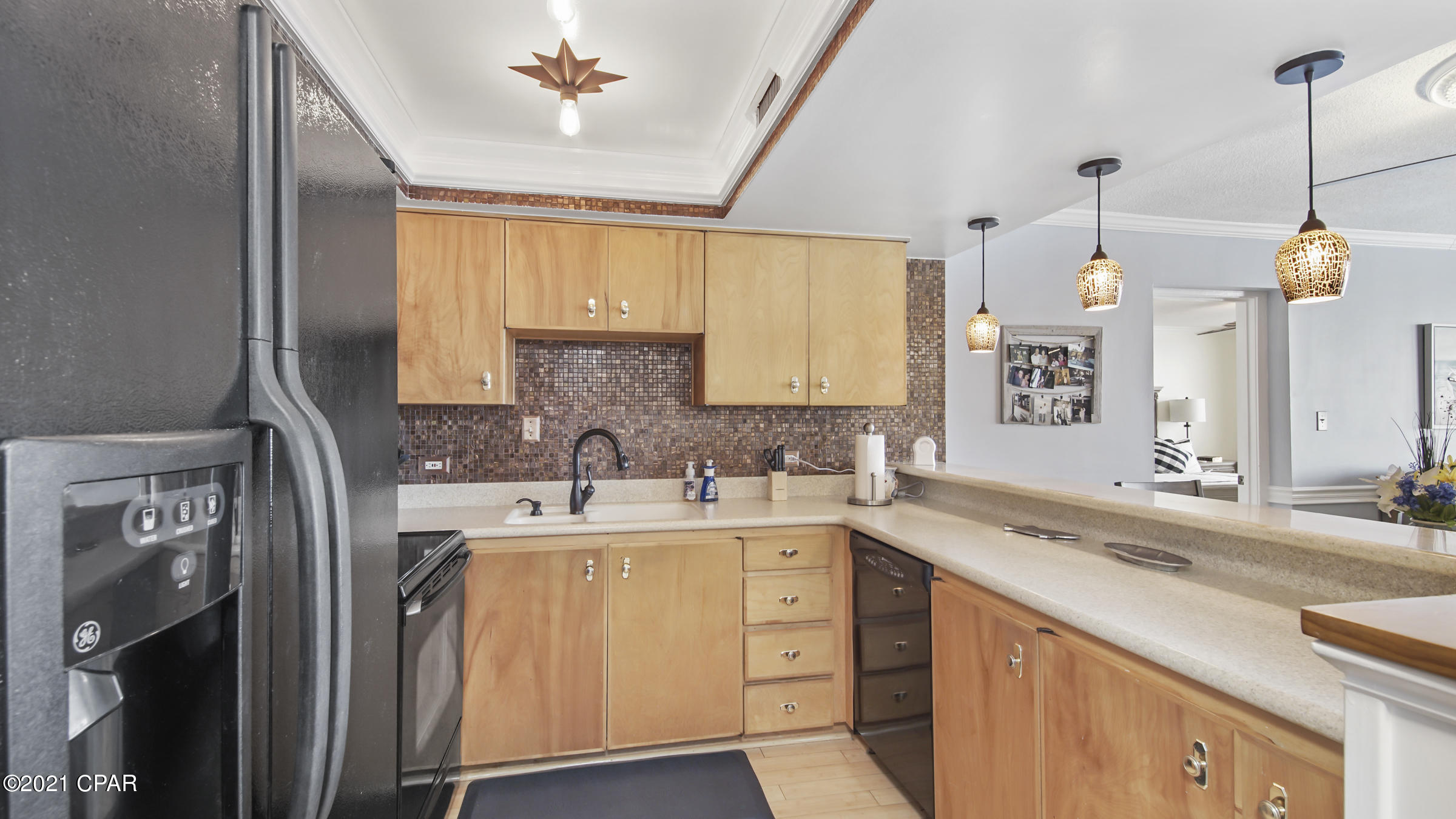 Lagoon Towers Phase I - Residential