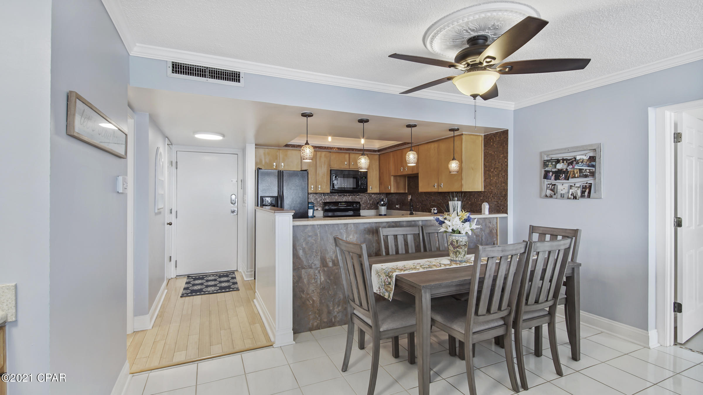 Lagoon Towers Phase I - Residential