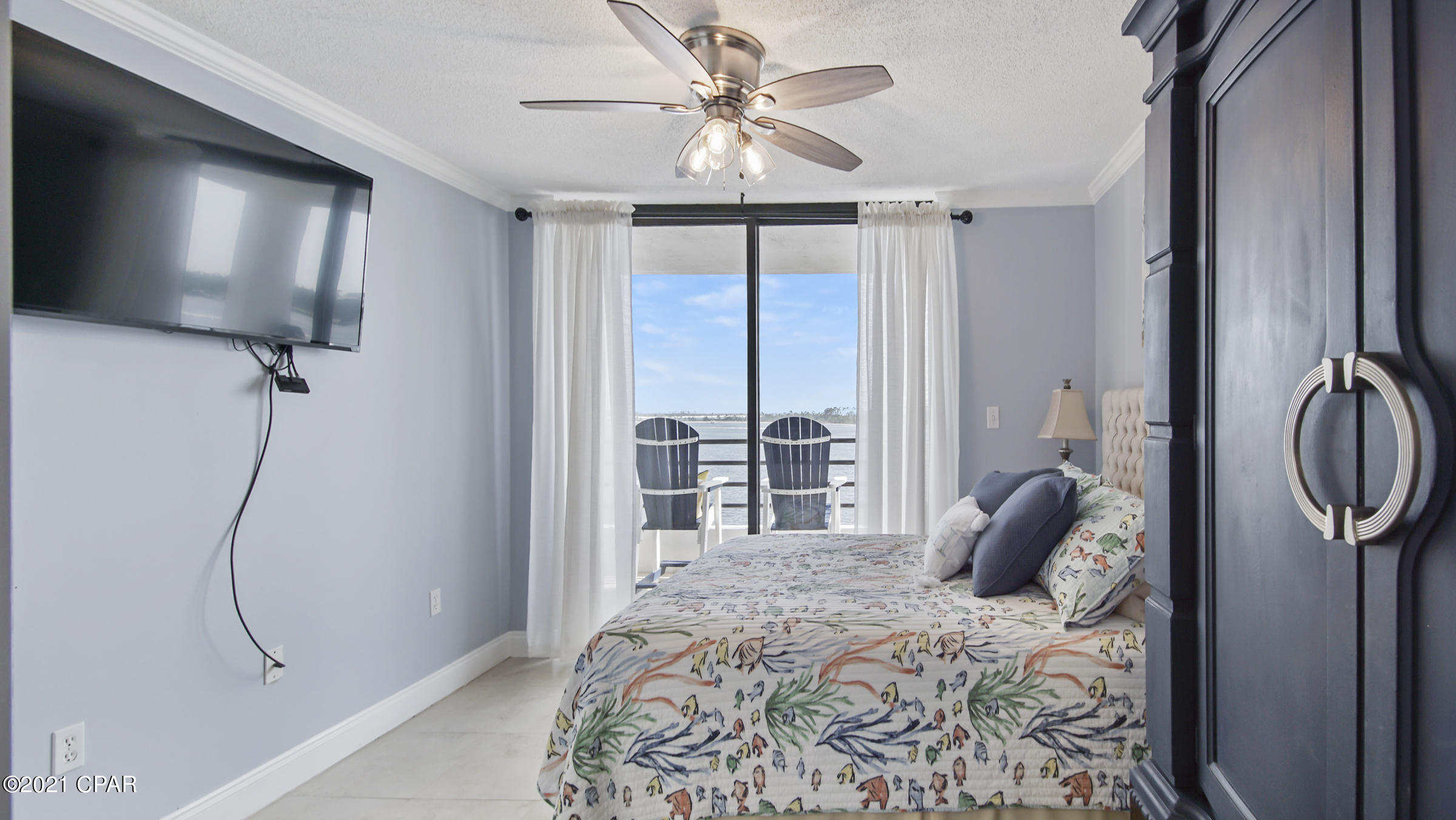 Lagoon Towers Phase I - Residential