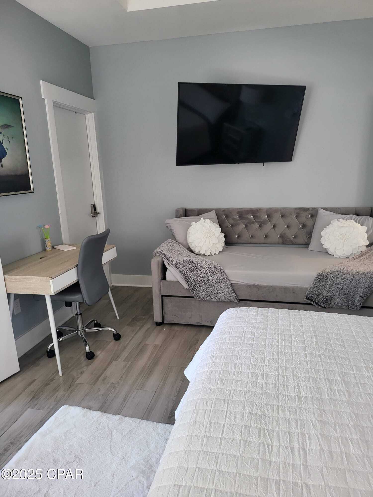 [No Recorded Subdiv] - Residential Lease